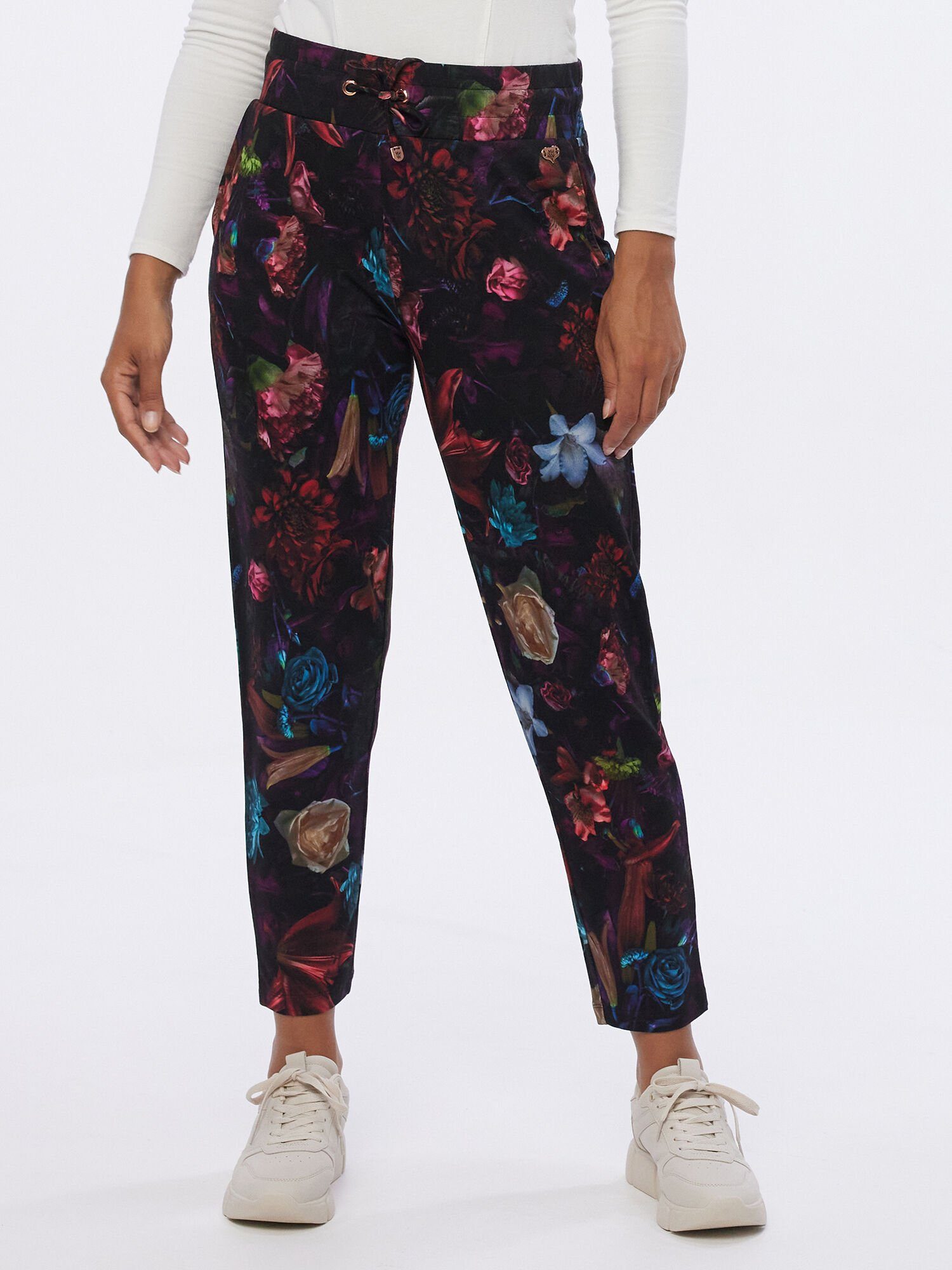 MONACO blue WEEKEND Jogger Pants Sweathose figurumspielend mit Blumen-Print