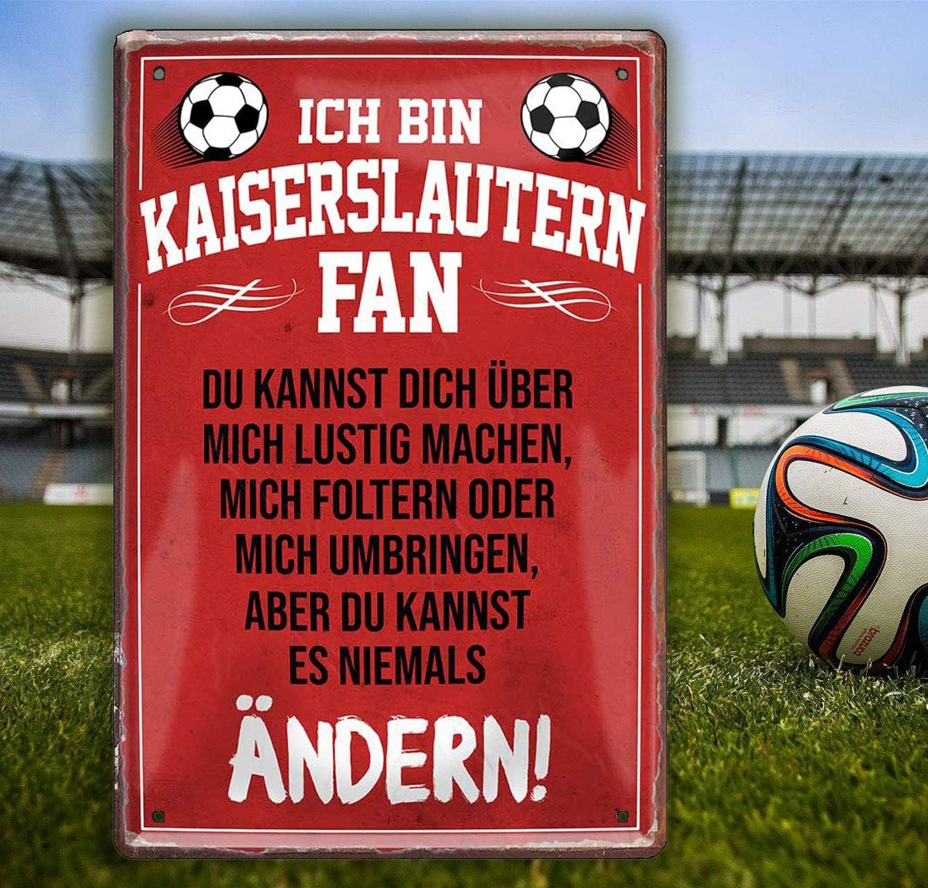 schilderkreis24 Metallschild Blechschild Hier wohnt ein Kaiserslautern Fan 20x30cm