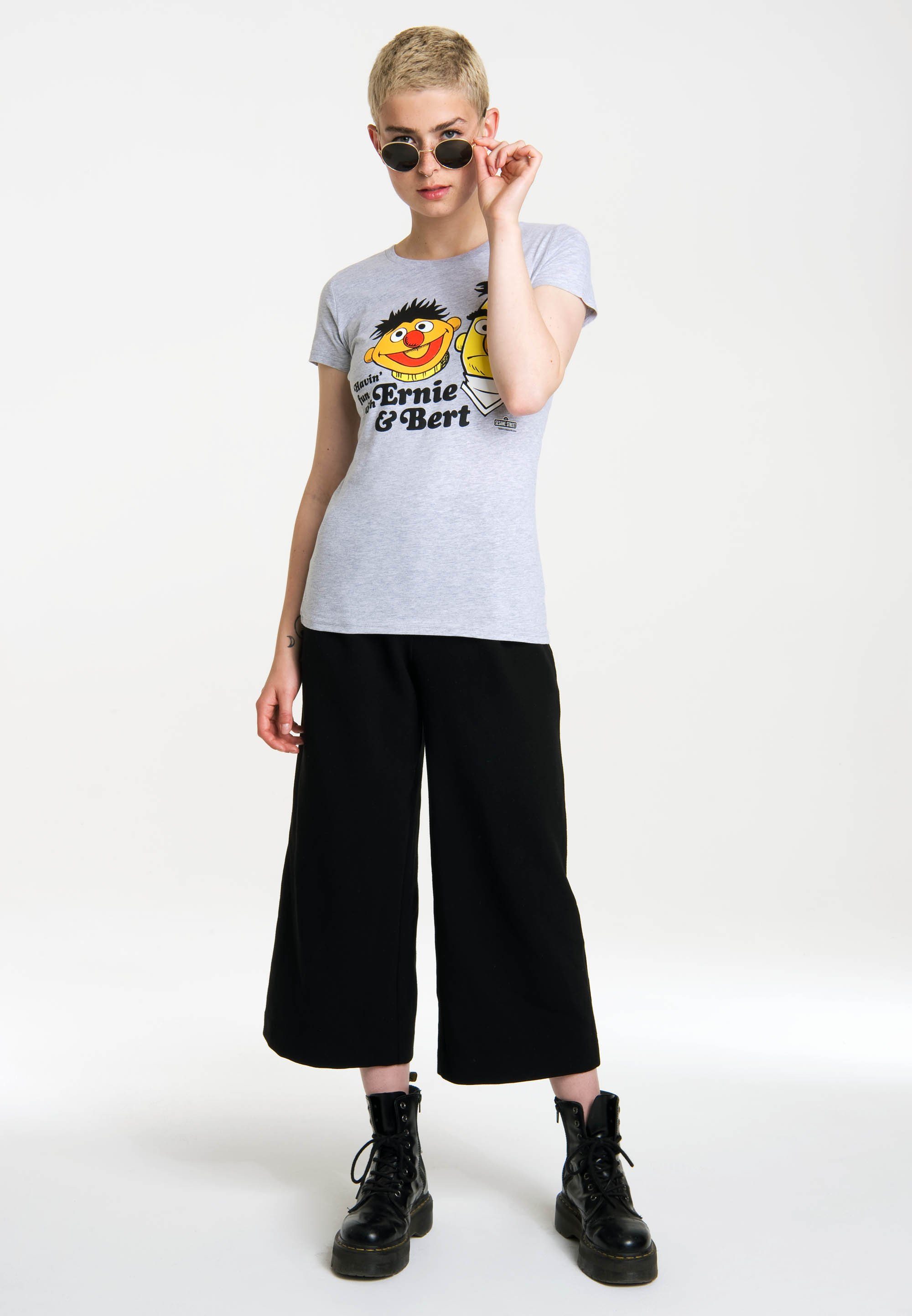 LOGOSHIRT T-Shirt Sesamstraße - Ernie & günstig online kaufen