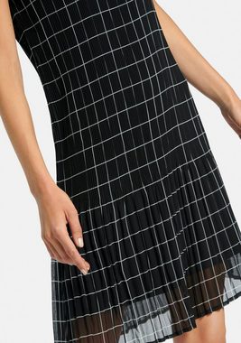 Uta Raasch Abendkleid Sleeveless dress with check pattern .