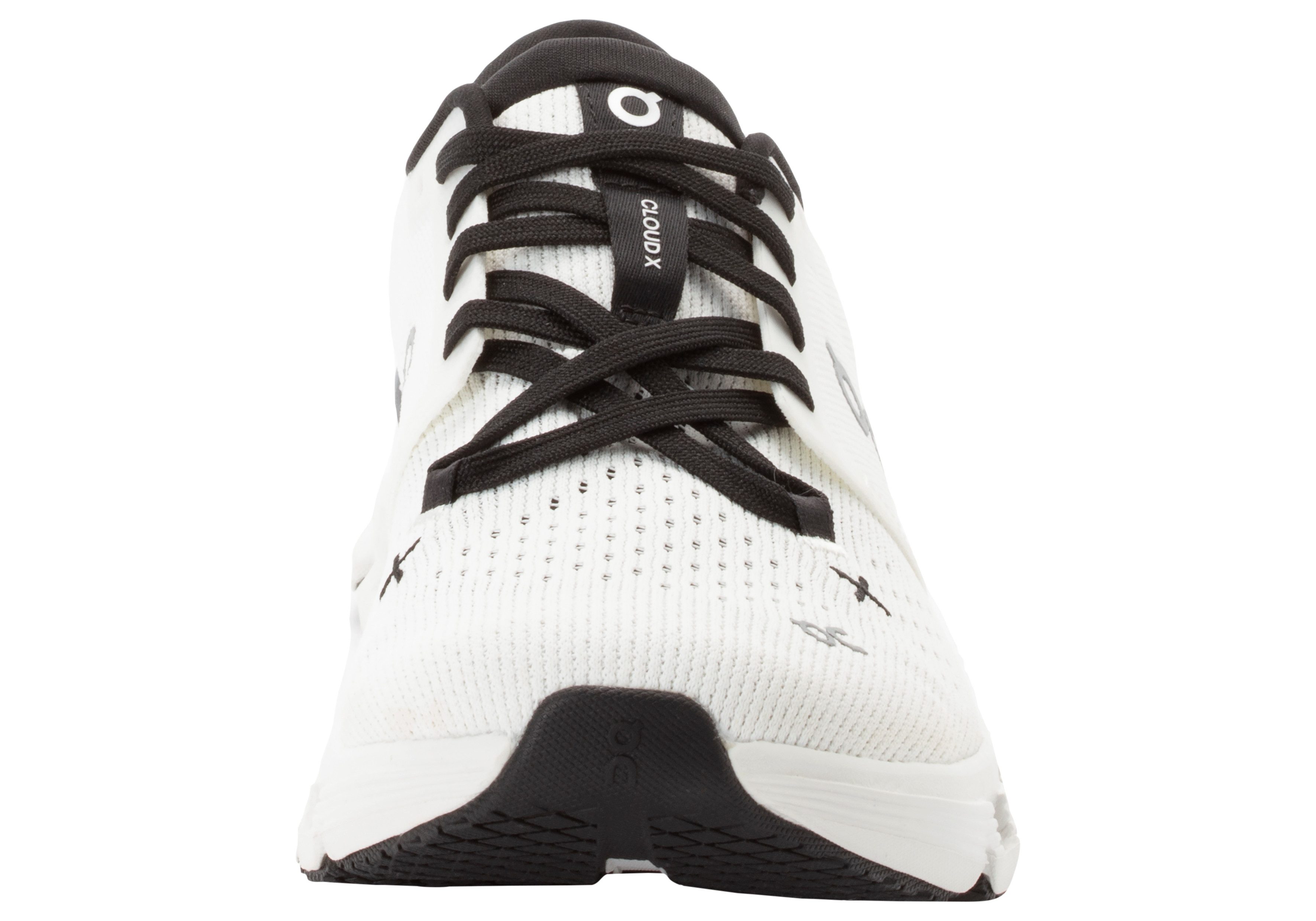 ON RUNNING Cloud X 4 Sneaker