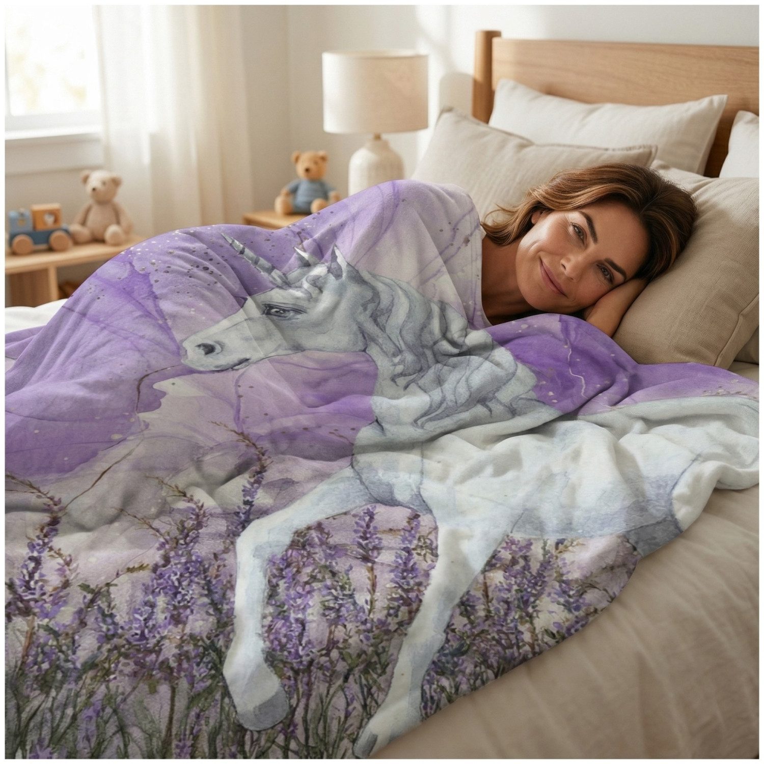 Home Ideas Tagesdecke Wohndecke mit Tiermotiv Tagesdecke 150 x 200 cm Lila - EINHORN