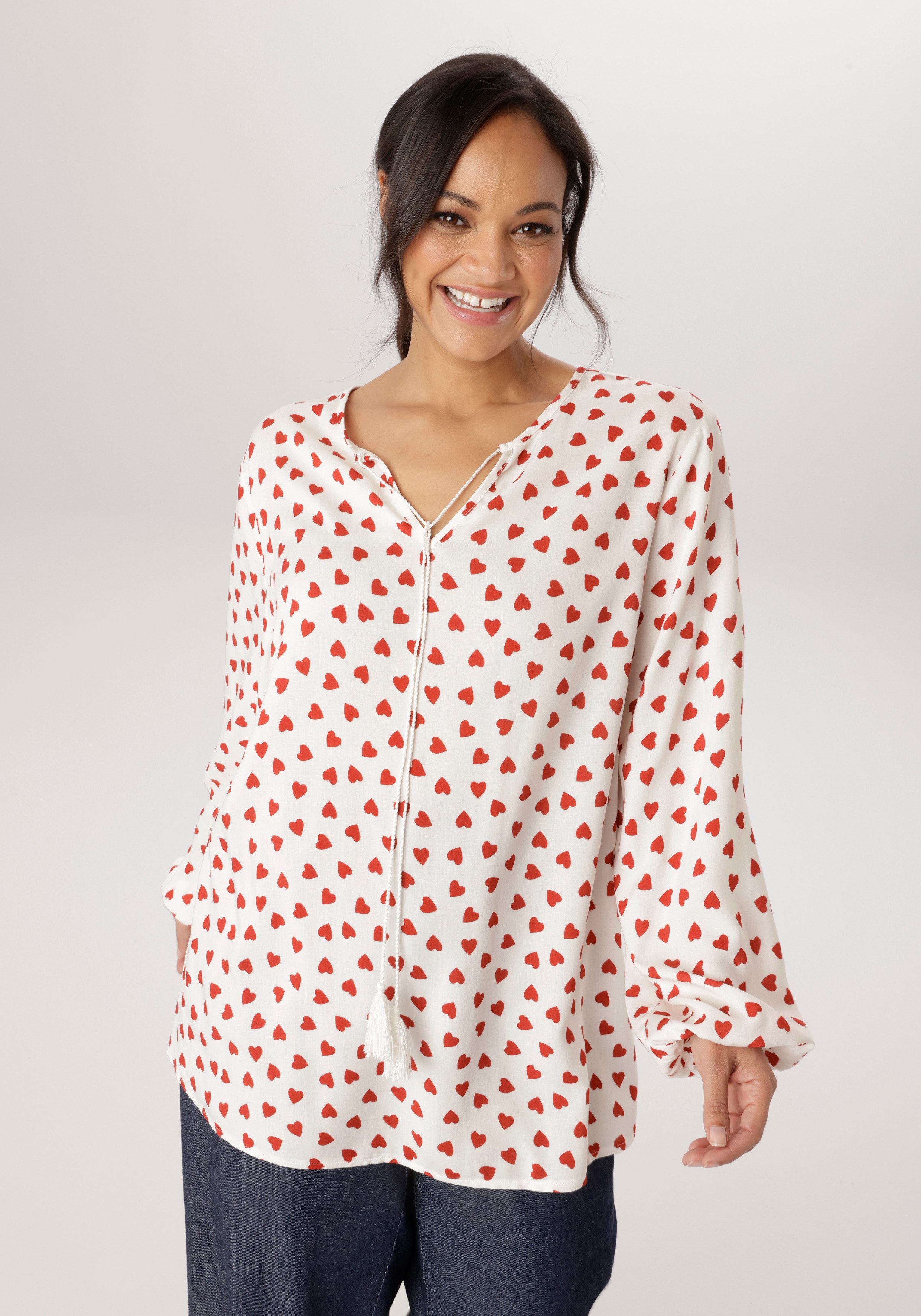 Aniston PLUS Schlupfbluse mir Herzen bedruckt - NEUE KOLLEKTION. € 49,99, (€ 49,99 pro 1 Stk).