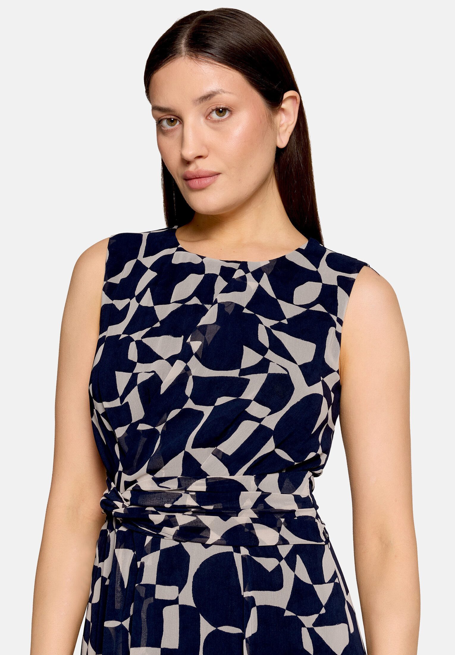 Betty&Co Chiffonkleid Damen ohne Arm