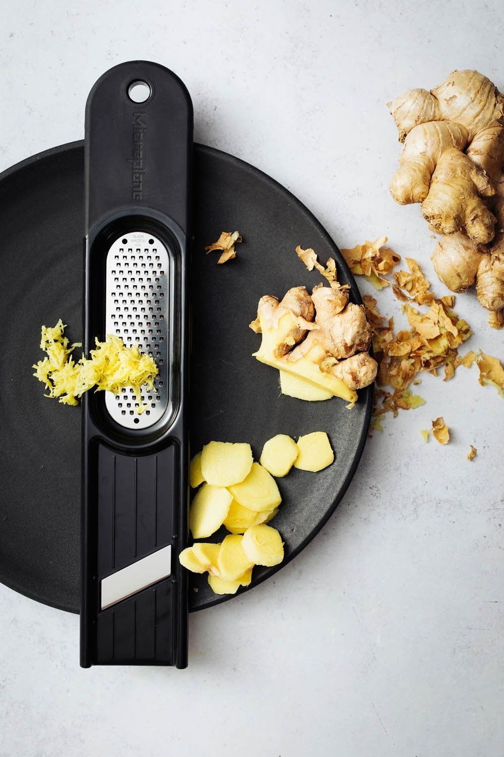 Microplane Ingwerreibe SPECIALTY, L 31 cm, Schwarz, Edelstahl, Edelstahl, Kunststoff, (1-St)