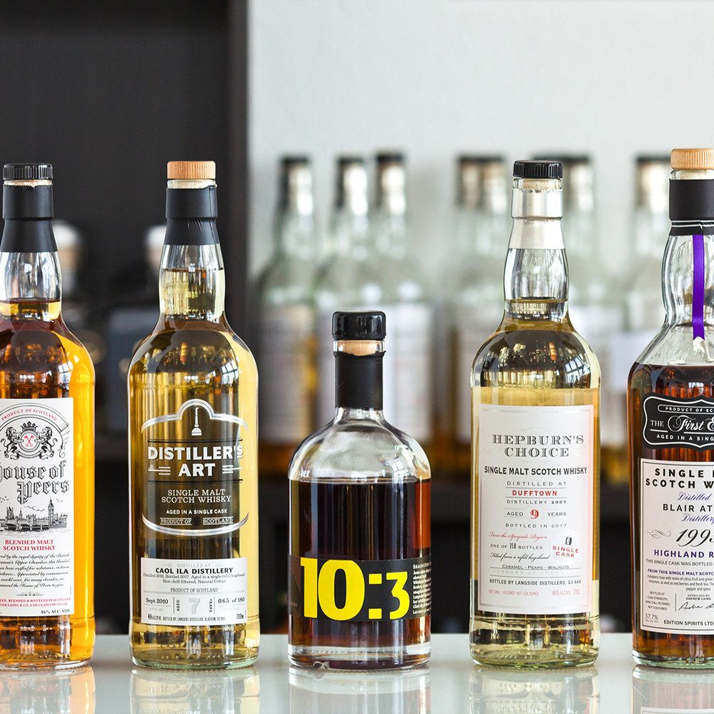 Jochen Schweizer Erlebnisgutschein Whisky Tasting Köln (8 High End Sorten), Genuss mit Tiefe & Charakter