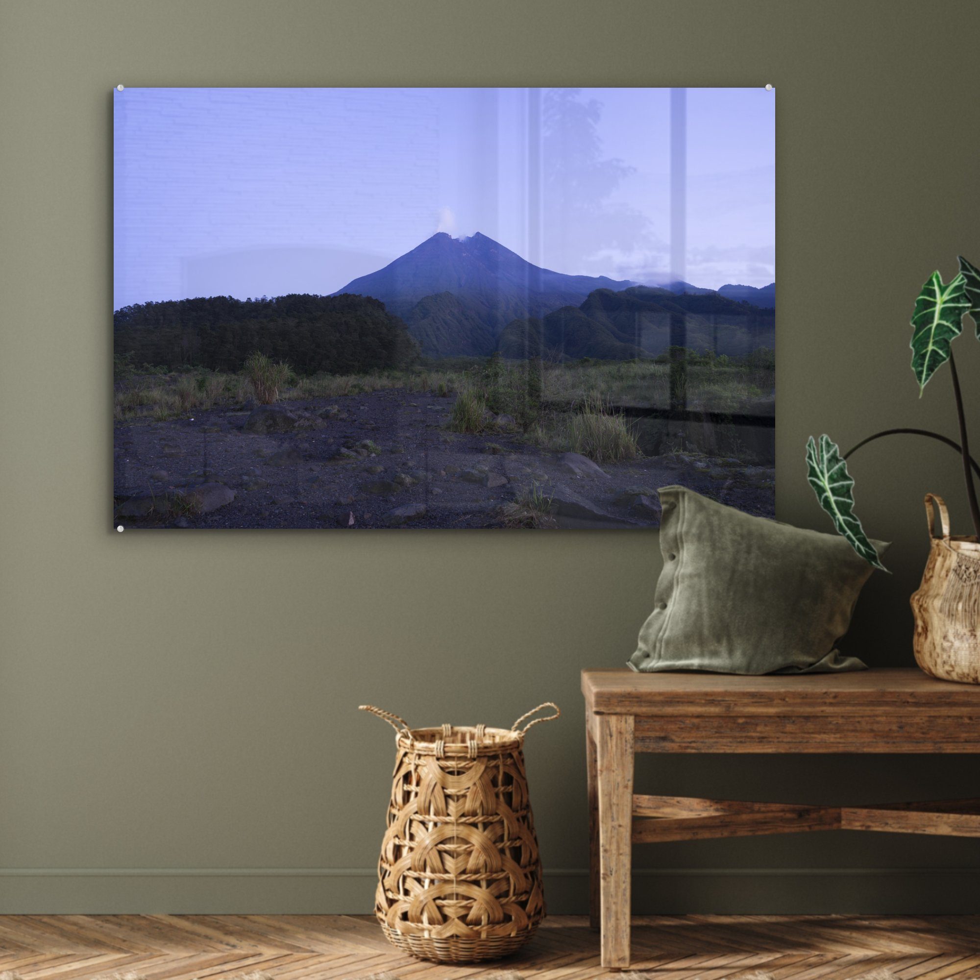 Acrylglasbild Merapi MuchoWow Der Indonesien, & blauen Acrylglasbilder Stunde Gunung St), in der (1 Wohnzimmer Berg Schlafzimmer in