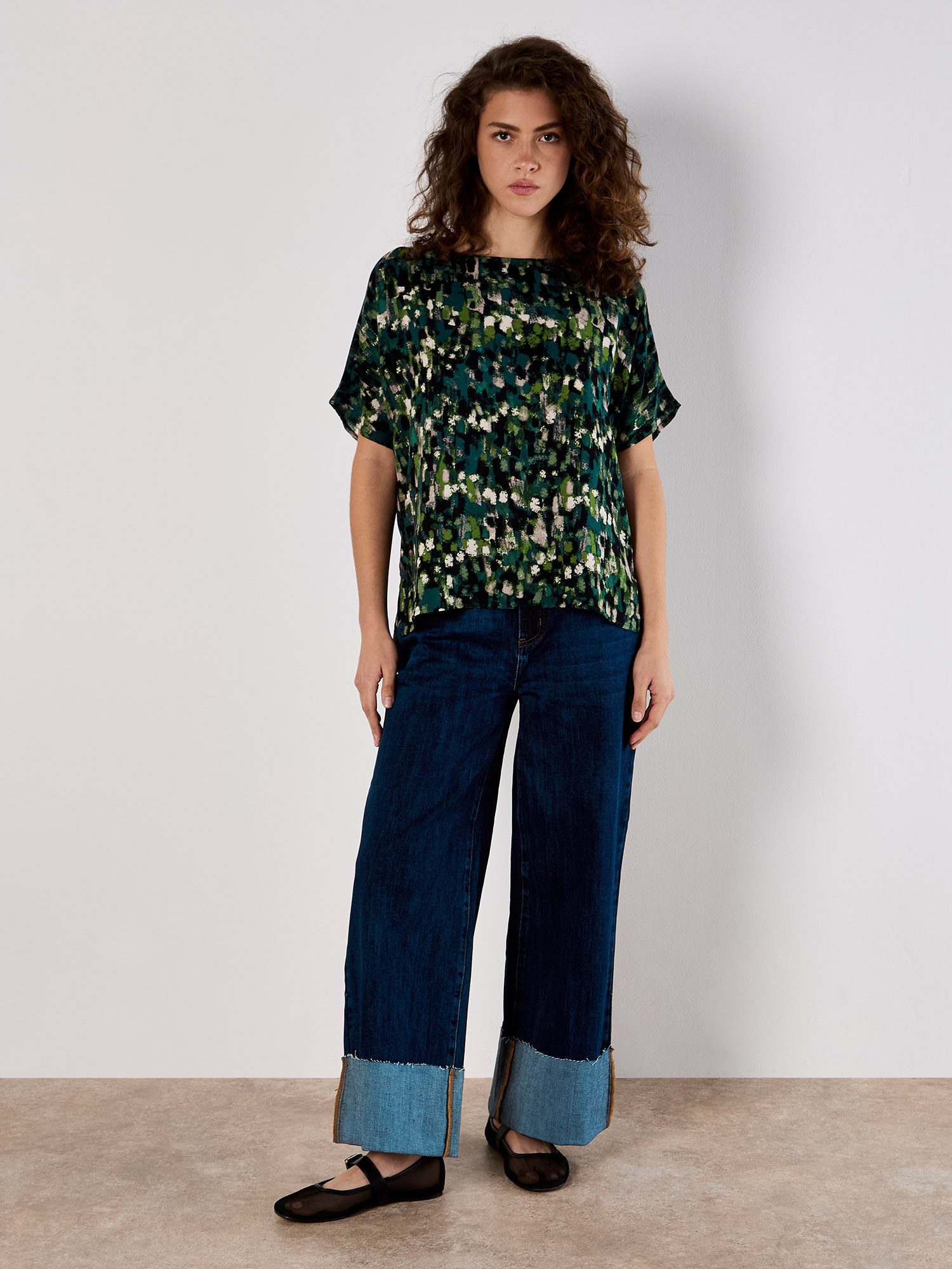 Fledermausshirt Brush Stroke Tee