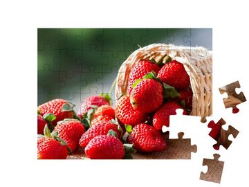 puzzleYOU Puzzle Natürliche Erdbeeren, 48 Puzzleteile, puzzleYOU-Kollektionen Obst, Essen und Trinken
