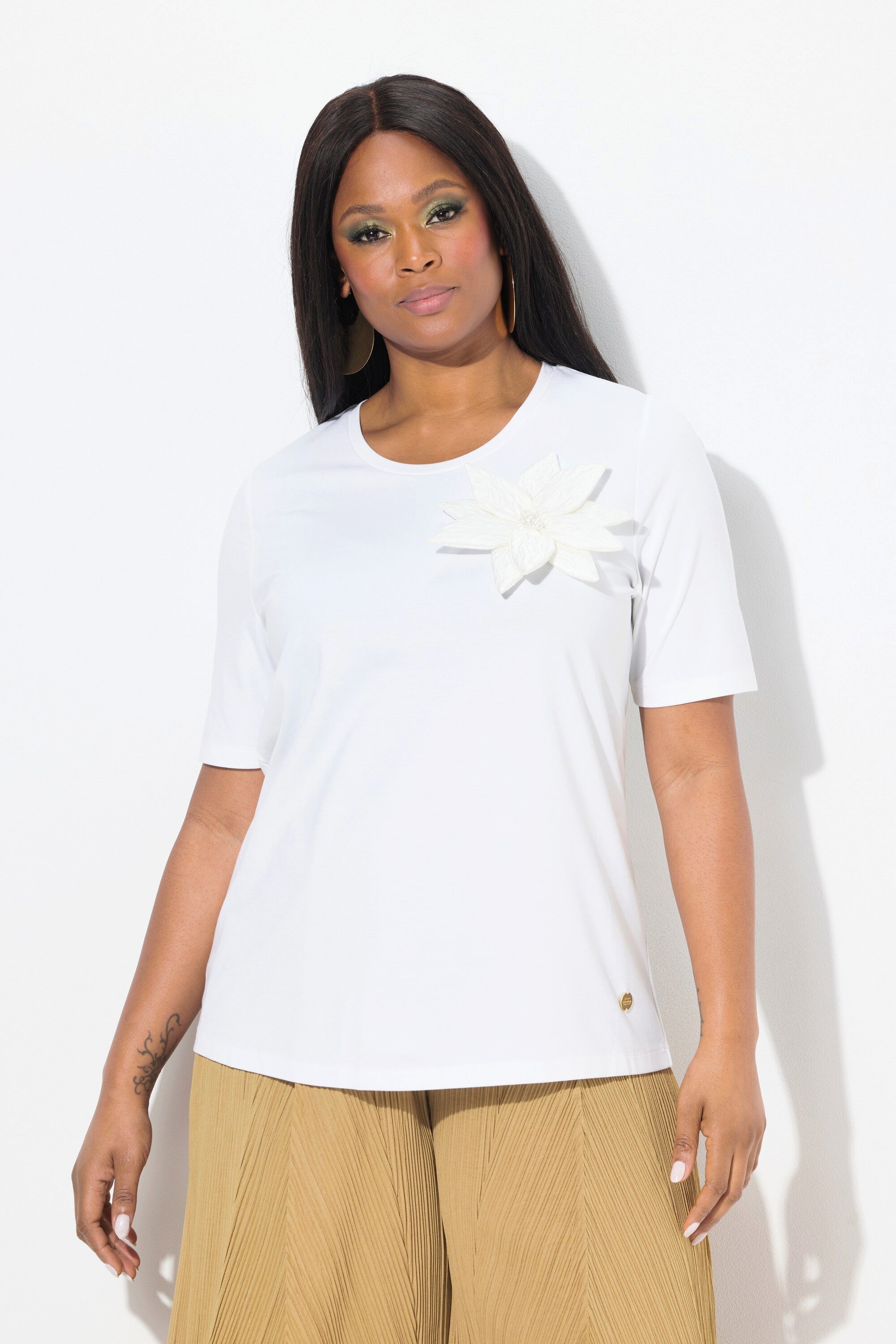 Ulla Popken T-Shirt T-Shirt Blüten-Brosche Classic günstig online kaufen