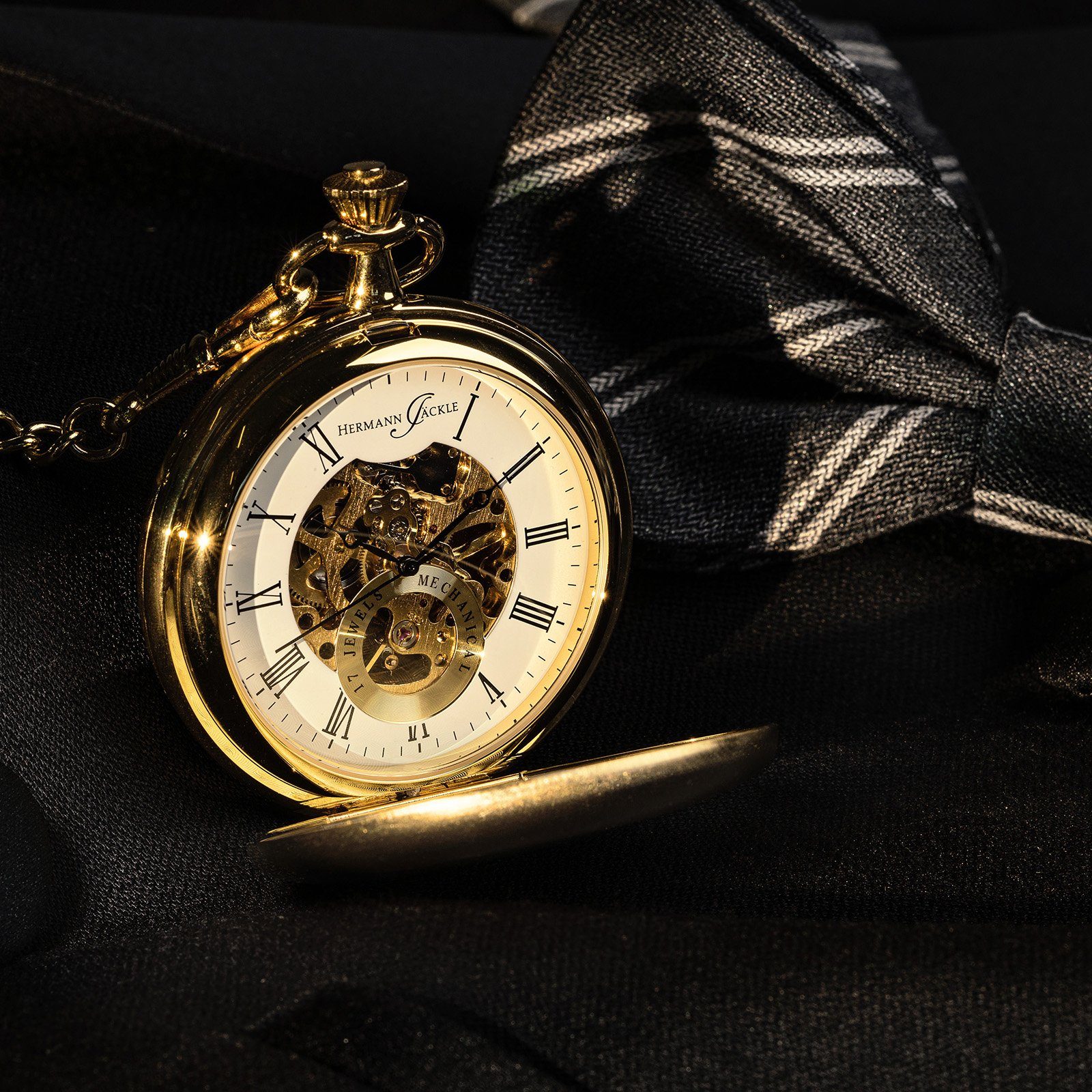 Hermann Jäckle Taschenuhr "Heidelberg" Vergoldet, Skelettuhr, Handaufzug, Mineralglas, mit Kette & Etui – Edles Accessoire für Herren – Bild 5 von 5
