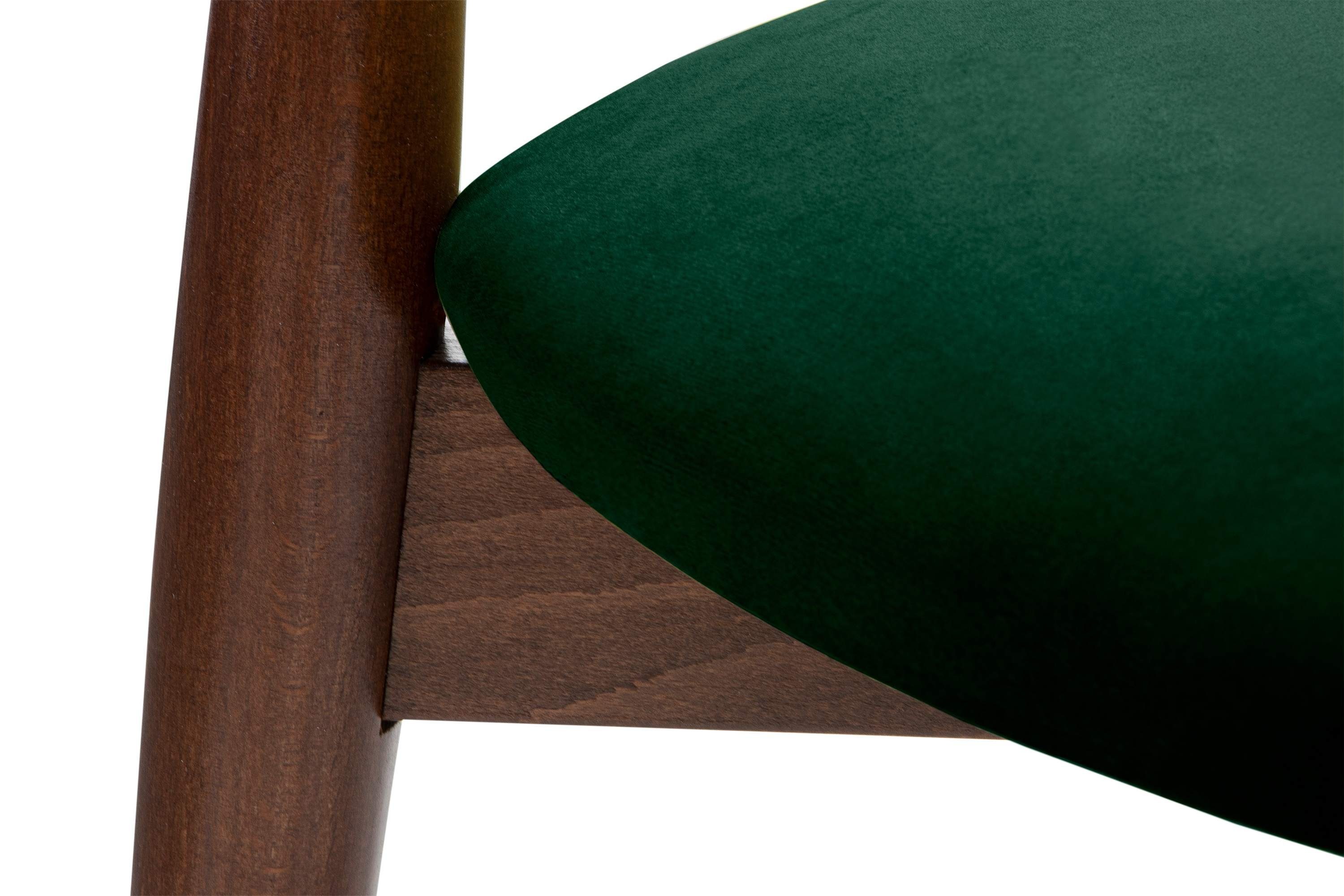 Konsimo Holzstuhl RABI Esstischstuhl Küchenstuhl Stuhl 1 Veloursitz | Buche Stk / (1 Strapazierfähiger Gestell Walnuss dunkelgrün dunkelgrün Massivholz, St), Walnuss Packung, aus Esszimmer