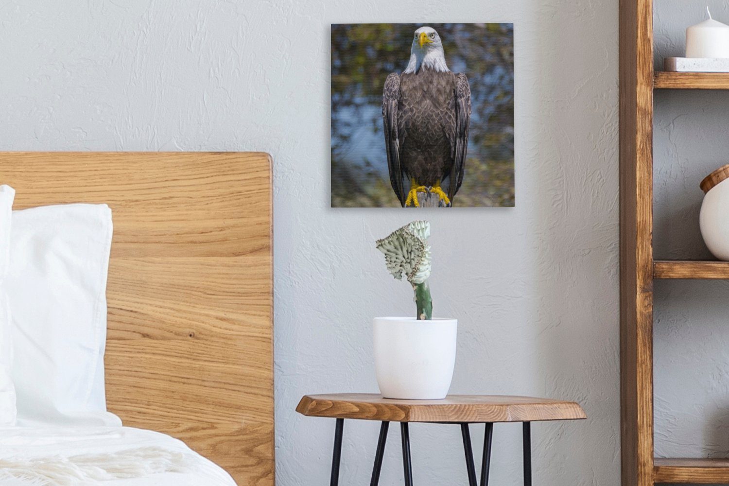 OneMillionCanvasses® Leinwandbild Ein Bilder Holzpfahl, sitzt für (1 Wohnzimmer Leinwand einem auf St), Weißkopfseeadler Schlafzimmer