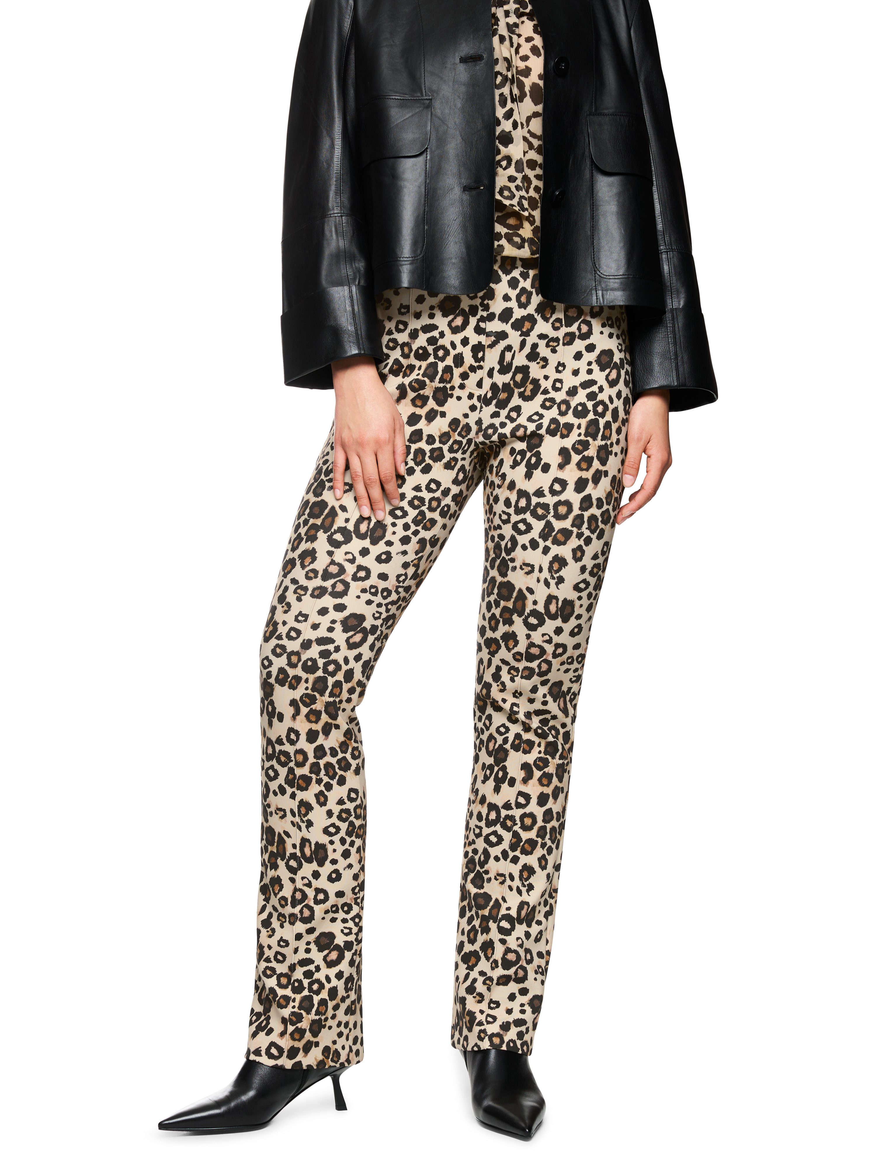 Marc Cain Schlupfhose Feminine Rigour Premium Damenmode Modell Frederica, f günstig online kaufen