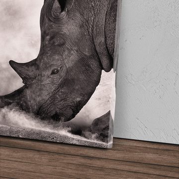Sinus Art Leinwandbild 120x80cm Wandbild auf Leinwand Nashorn Bullenkampf Schwarz Weiß Afrika, (1 St)