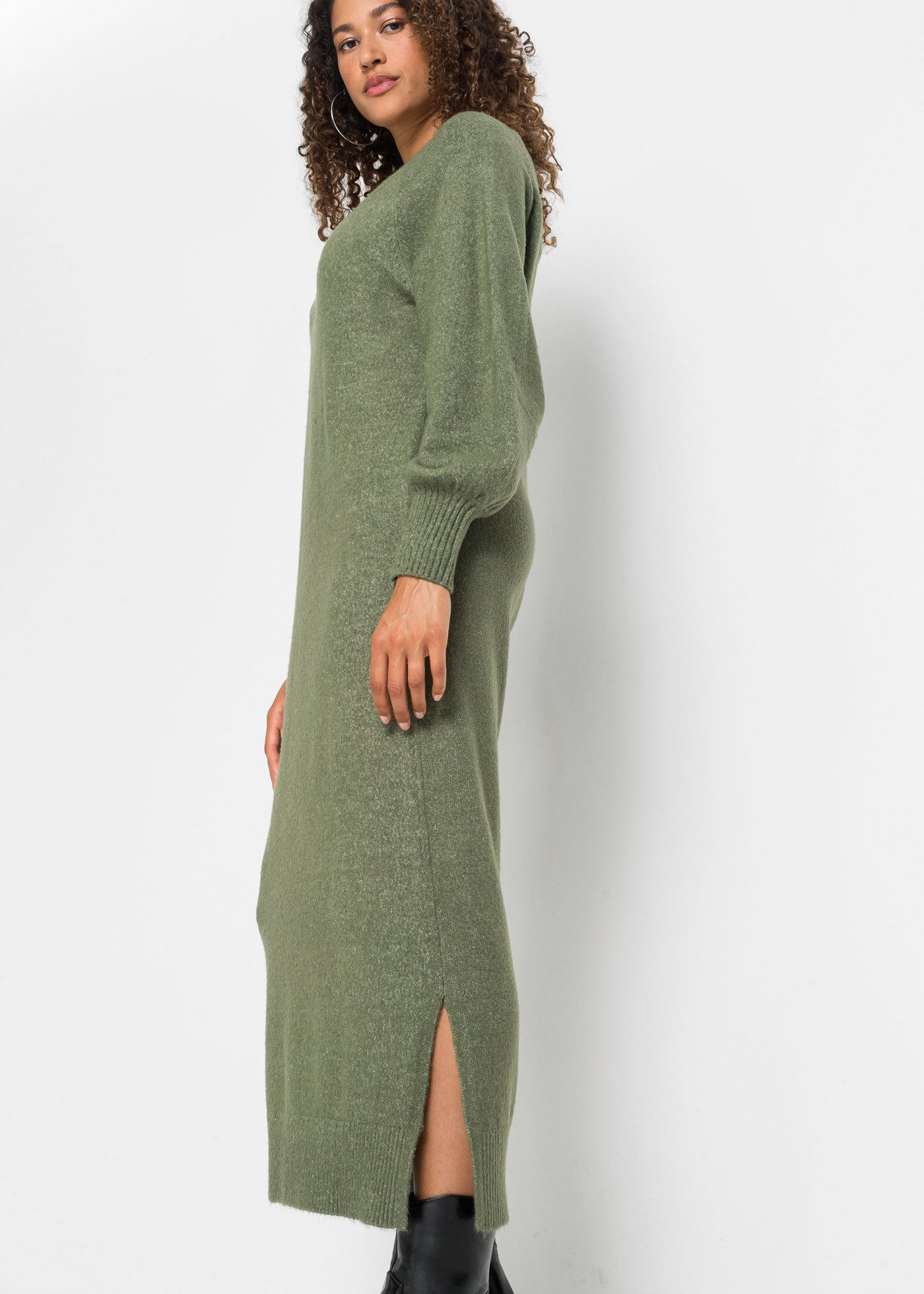 bonprix Strickkleid aus Polyacryl, Polyester und Elasthan, lässig geschnitten, Midilänge