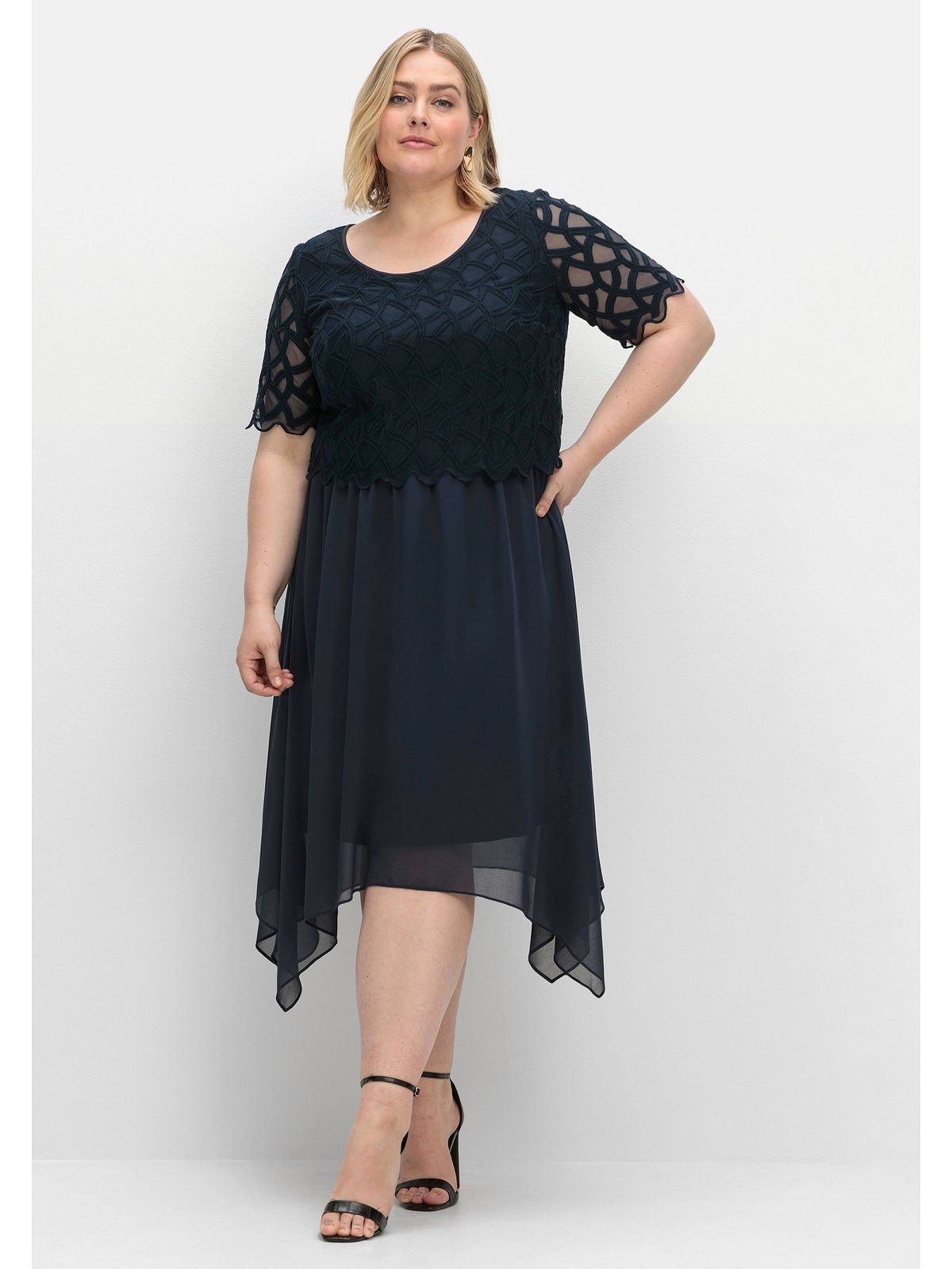 Sheego Abendkleid Große Größen aus Chiffon, günstig online kaufen