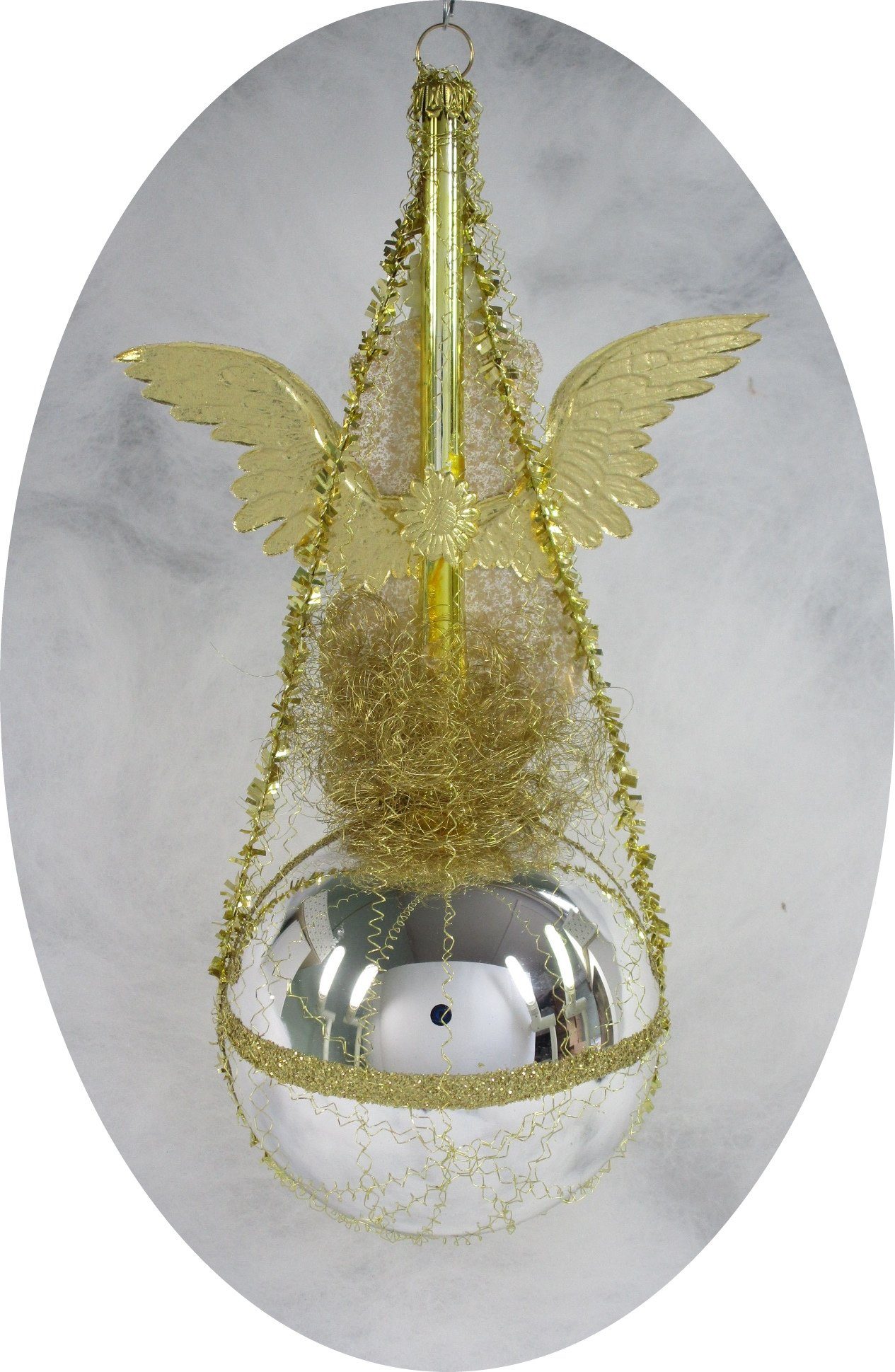 Nostalgie Christbaumschmuck Thüringen Christbaumschmuck Viktorianisches Ornament, Gold, mit Reflexkugel und Engel (1-tlg), Viktorianisches Ornament, Gold, mit Reflexkugel und Engel