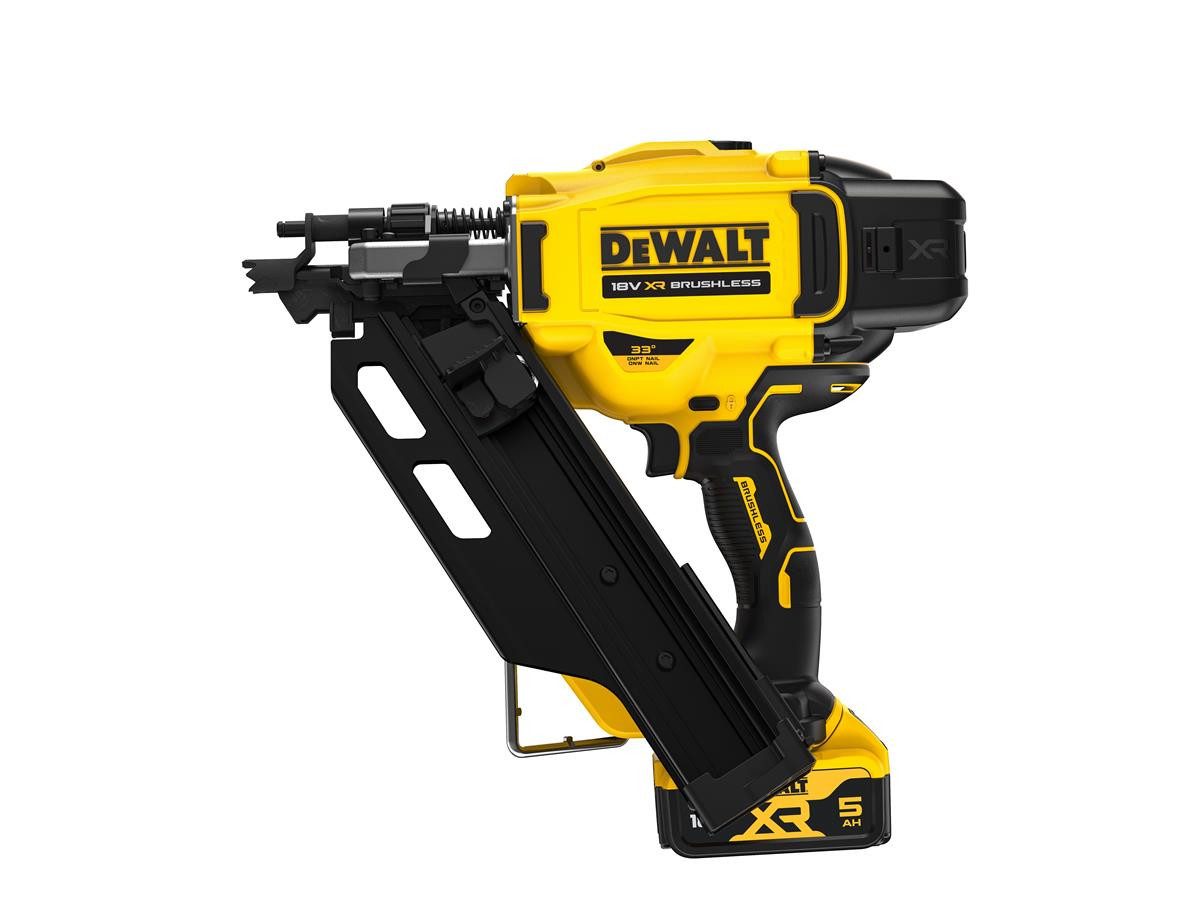 DeWalt Nagler 18V/5Ah, Inkl. 2x Akkus & System-Schnellladegerät im Transportkoffer