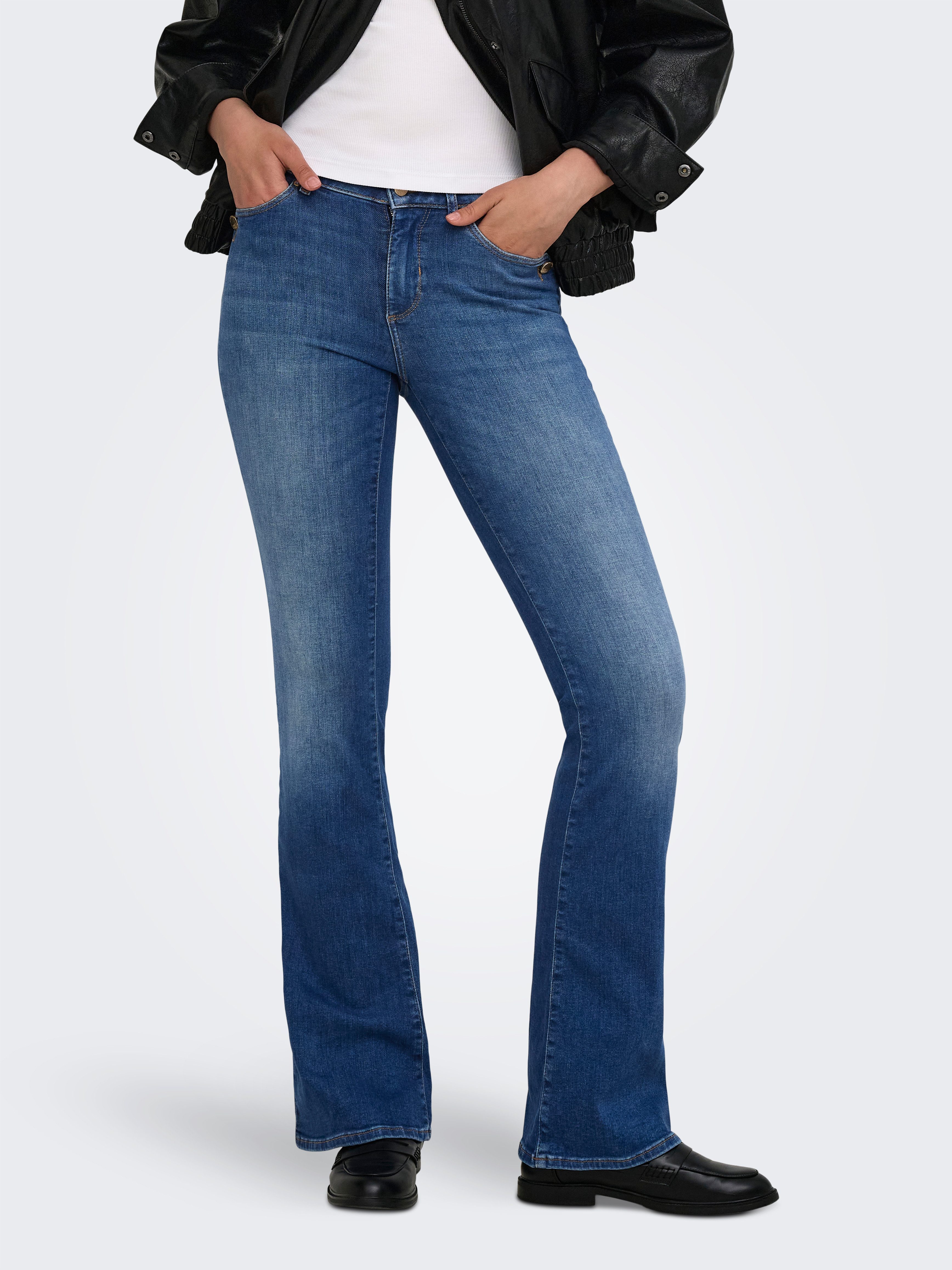 ONLY Bootcut-Jeans ONLBLUSH MID BUT FLARED DNM REA763 Baumwollmischung, bootcut fit