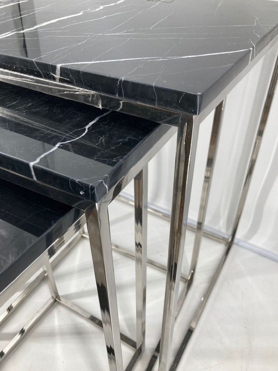 Casa Padrino Beistelltisch Luxus 3er Schwarz Luxus Set Tische Edelstahl mit Marmorplatte - - Silber Beistelltisch / Kollektion - Möbel