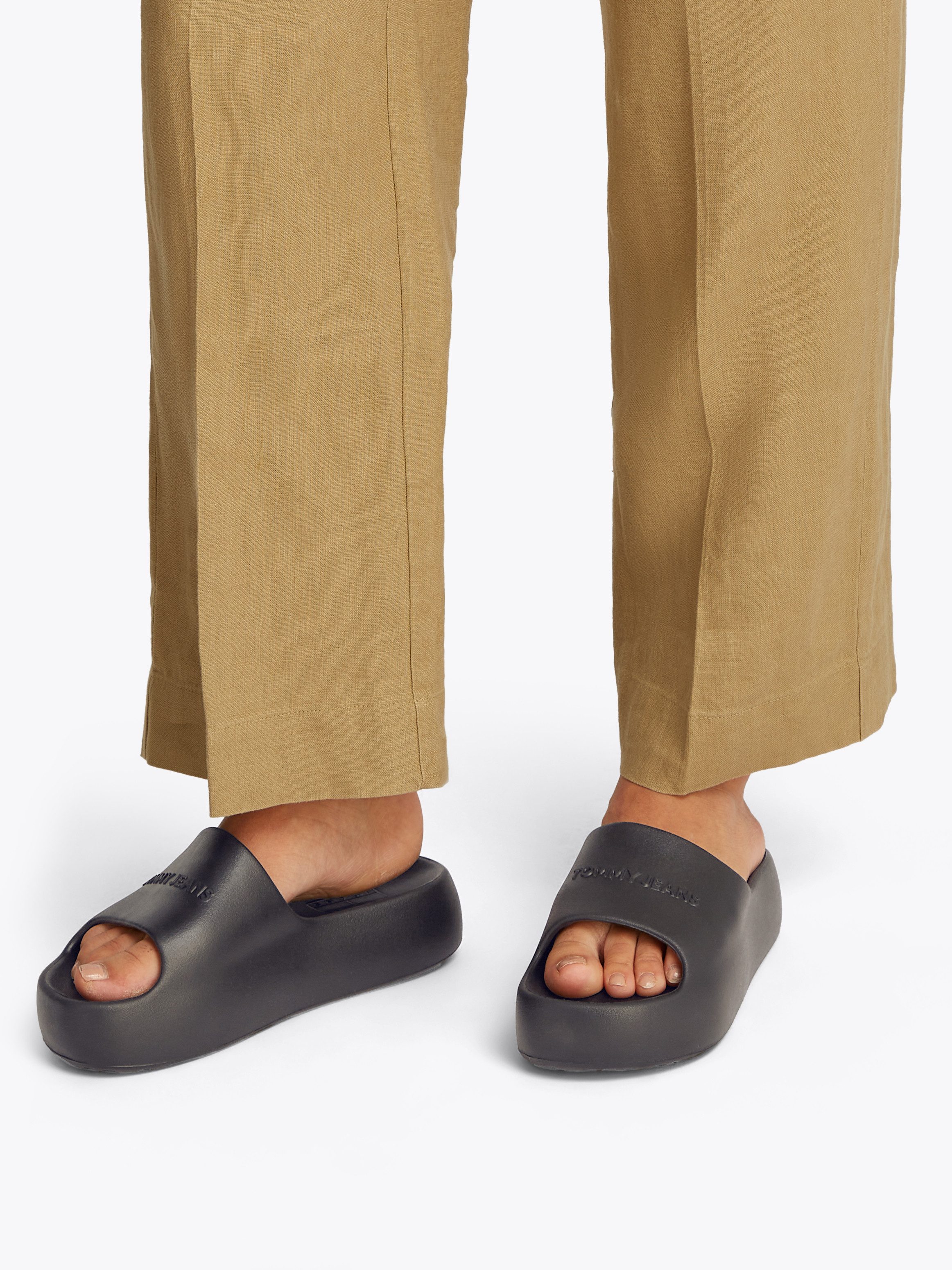 Tommy Jeans TJW CHUNKY POOL SLIDE günstig online kaufen