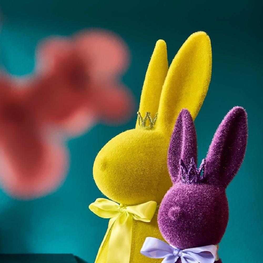 Werner Voß Osterhase Dekorationsobjekt Hase mit Krone Grün beflockt (69cm)