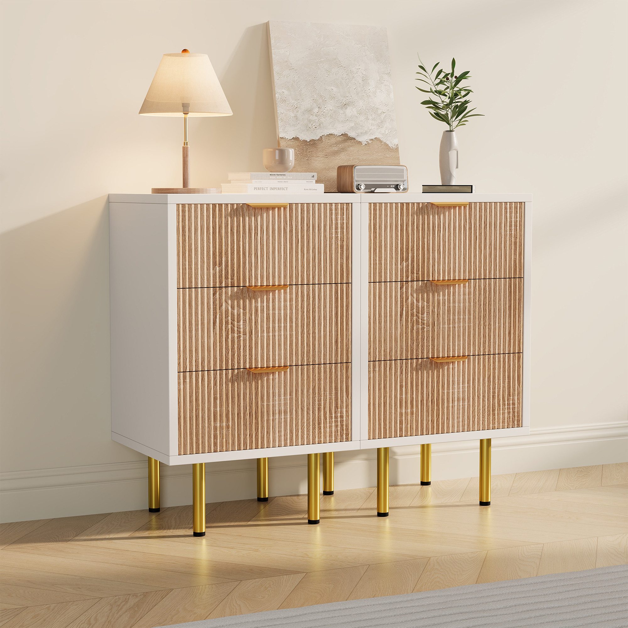 Simurq Nachttisch 2er‑Set,Rattan Nachtkommode mit 3 Schubladen & Metallfüßen,40x40x65 cm (Nachtschrank Holz Sofatisch für Schlafzimmer/Wohnzimmer, Moderner Kommode mit geriffelten Fronten und goldenen Metallfüßen), Stabile Metallkonstruktion