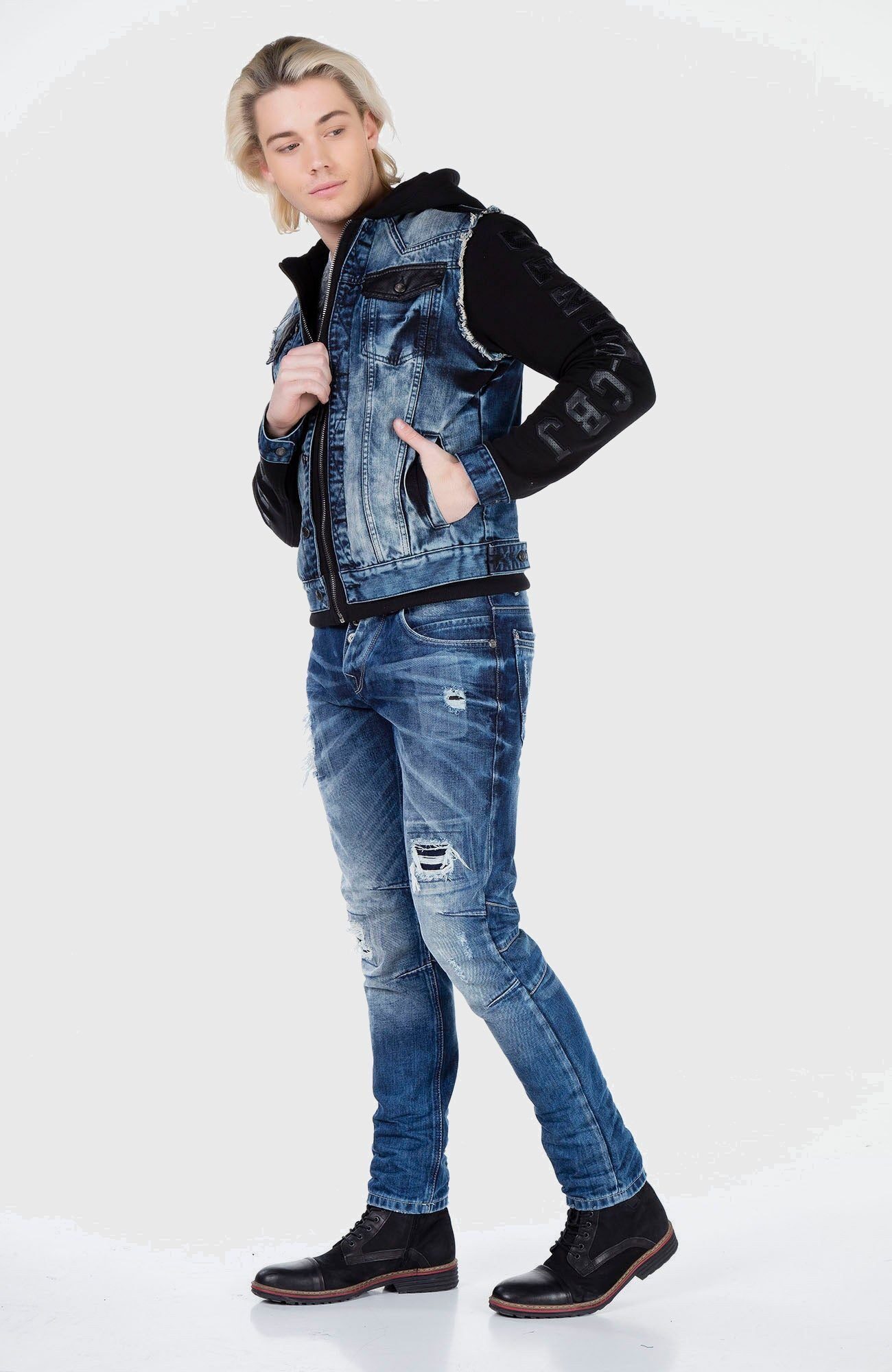 Cipo & Baxx Jeansjacke CJ154 im 2-in-1 Look
