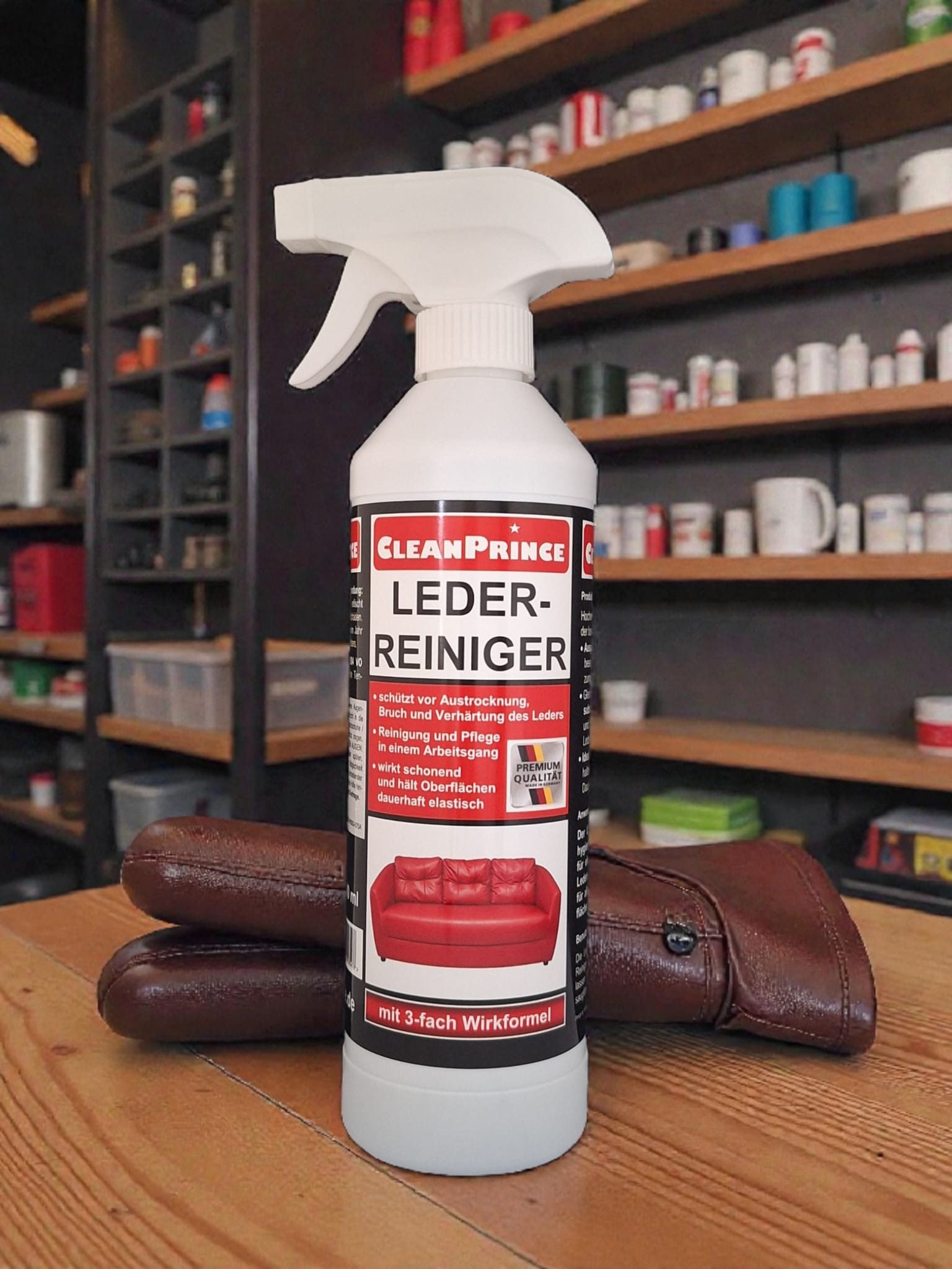 CleanPrince Lederreiniger flüssig CP400480, Pumpsprüher ohne Aerosole Lederreiniger (mit bewährter 3-fach Wirkformel)