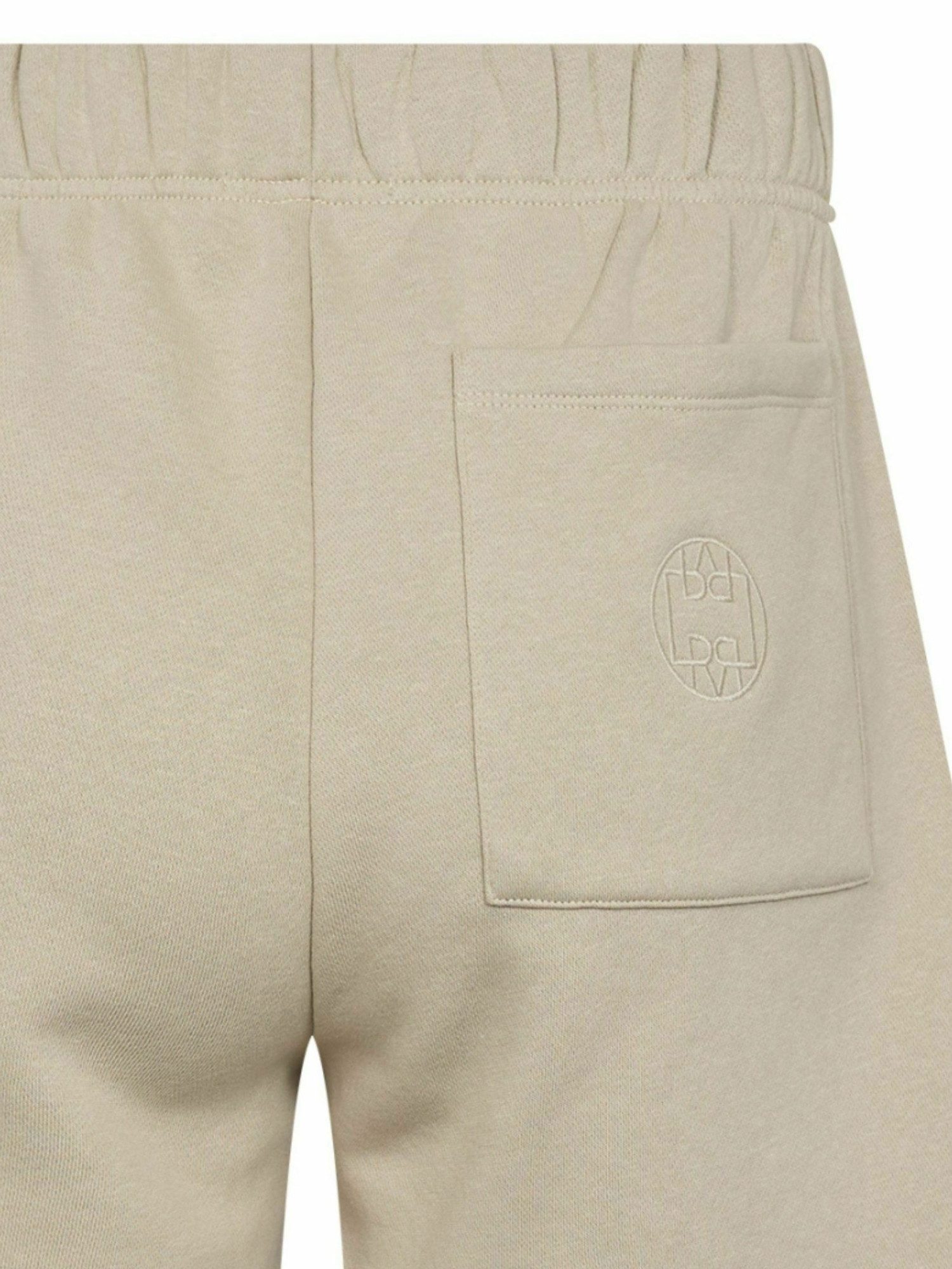 Levete Room Shorts Levete Room Shorts LR-NUKA