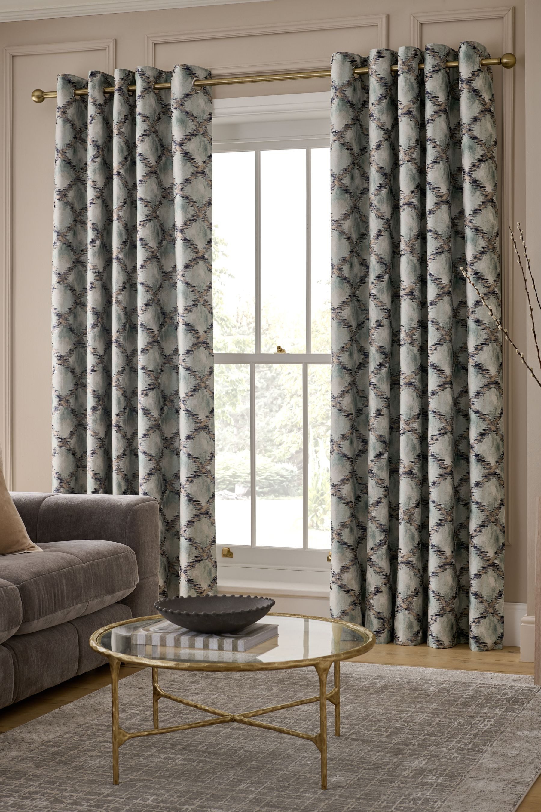 Next Vorhang Gefütterte Jacquard-Ösenvorhänge, Geo-Muster (2 St), Ösen