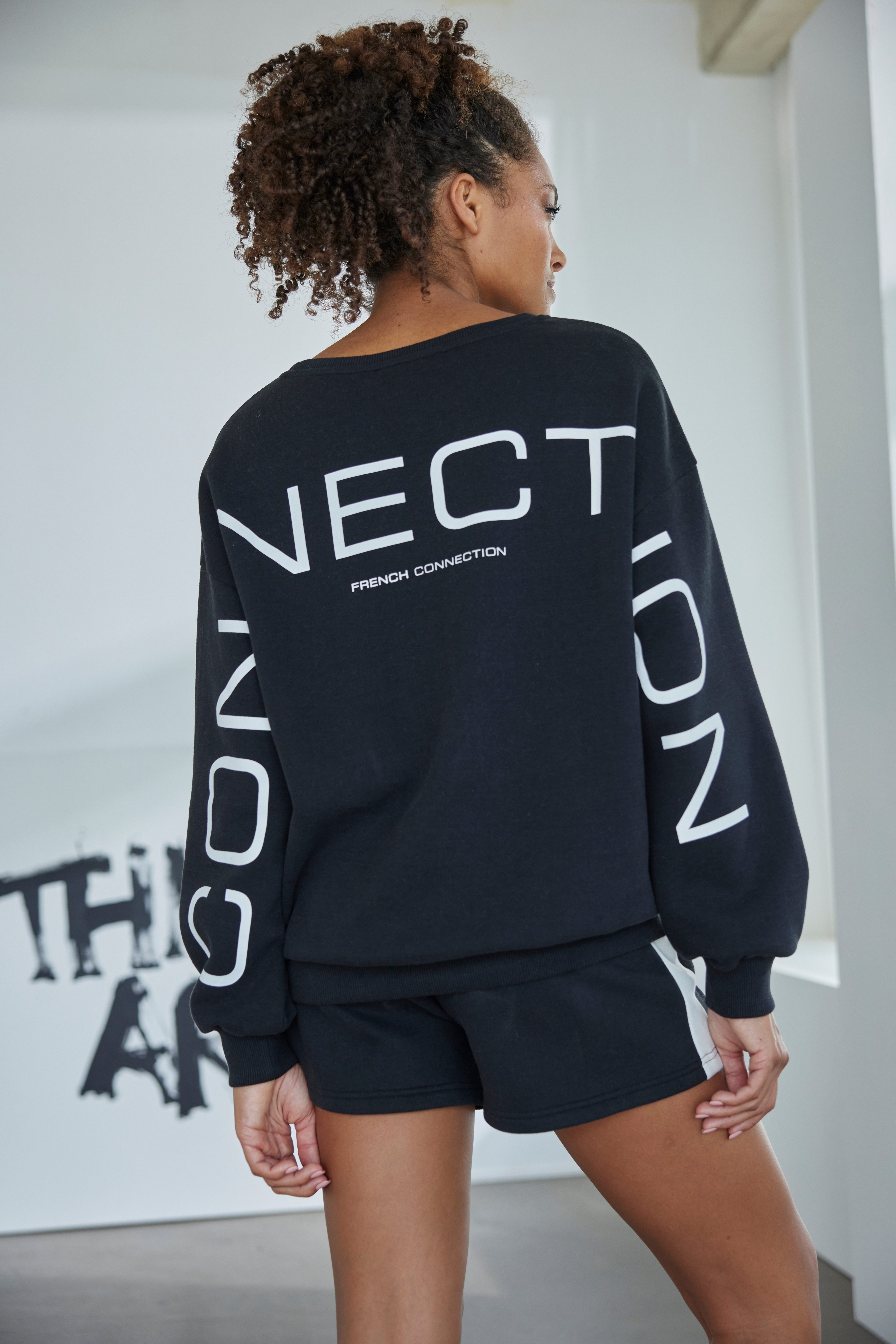 French Connection Sweatshorts mit seitlichen Kontrast-Einsätzen, Loungewear
