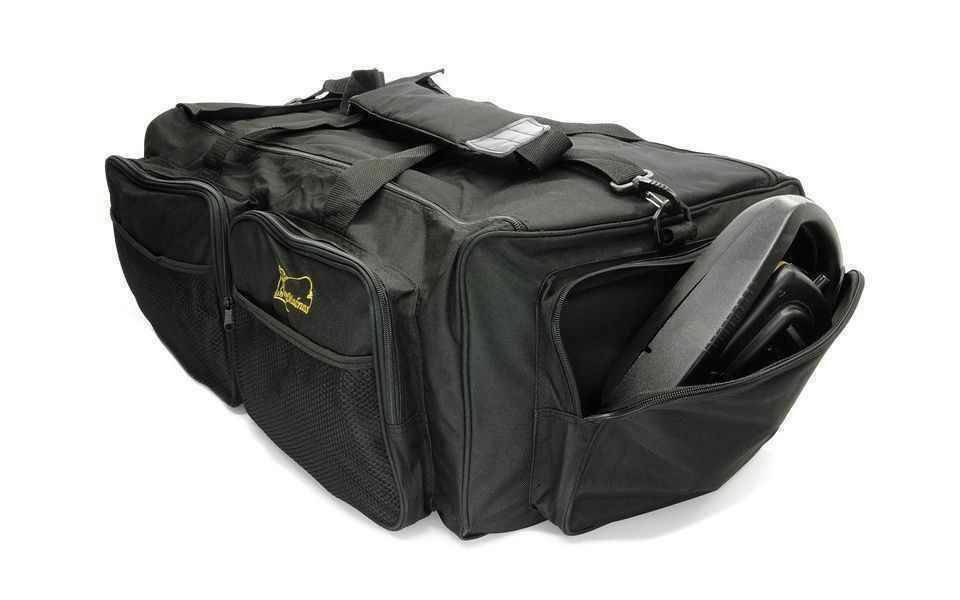 Carp Madness Angelkoffer Futterboot Transporttasche - Black Line Edition