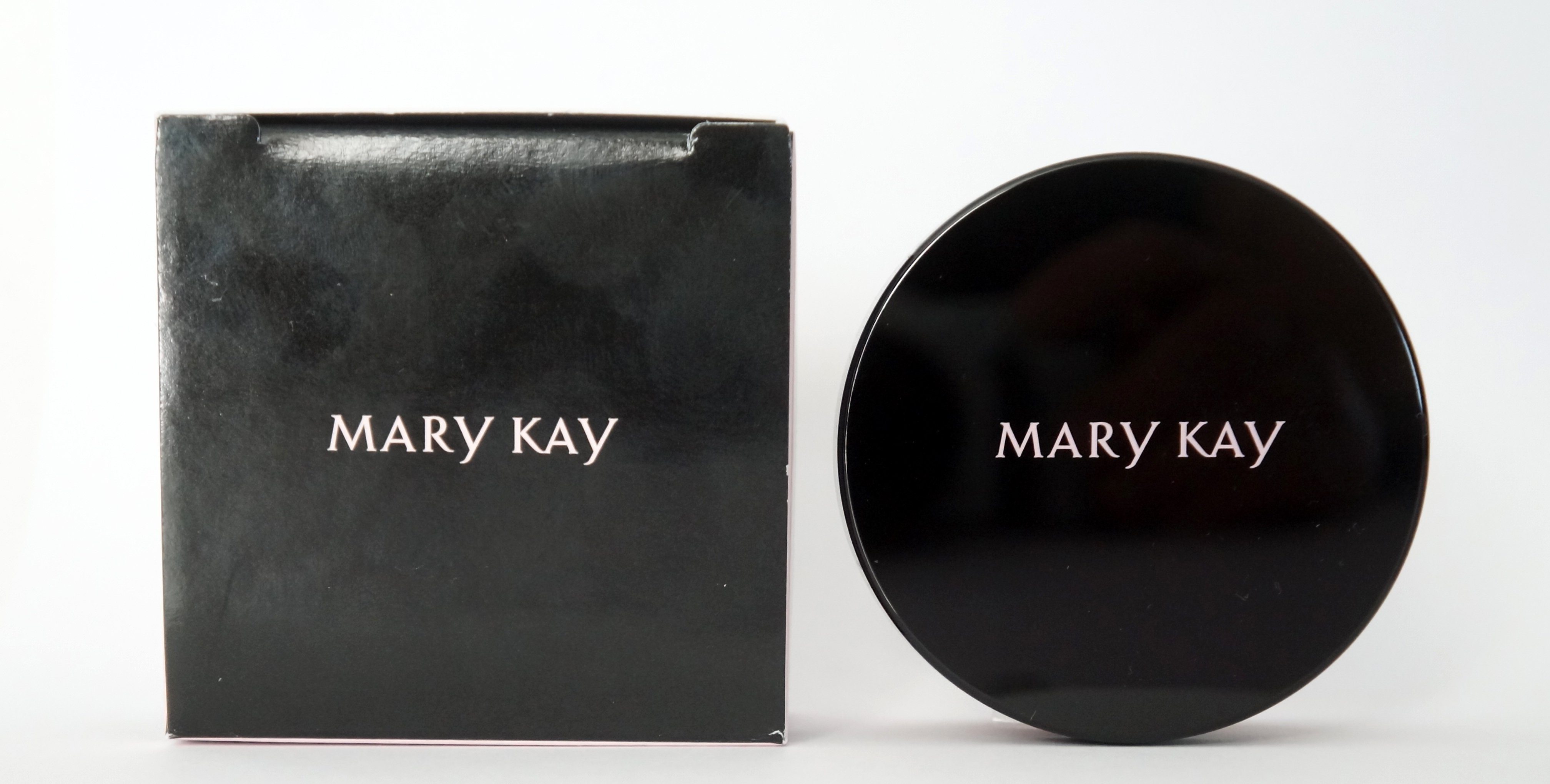 Mary Kay Contouring-Puder Silky Setting Powder alle Farben fixierendes Puder 8g