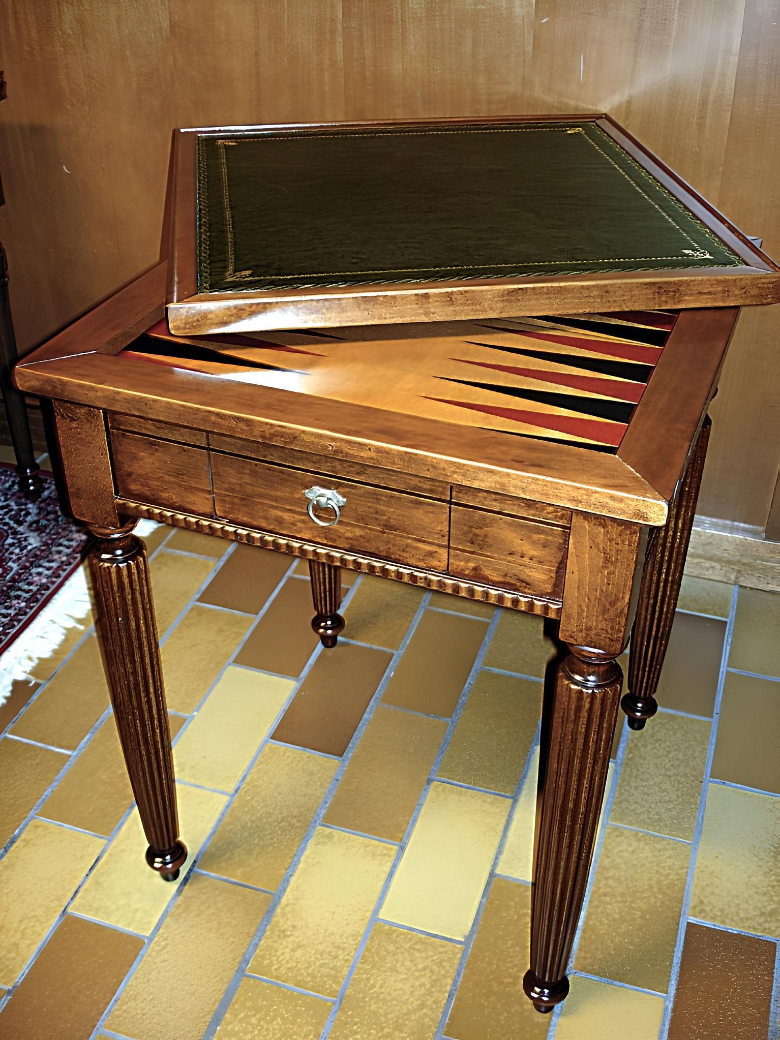 Xlmoebel Spiel Schachbrett Spieltisch - Miniatur Studientisch mit Schachbrett, Hergestellt in Europa