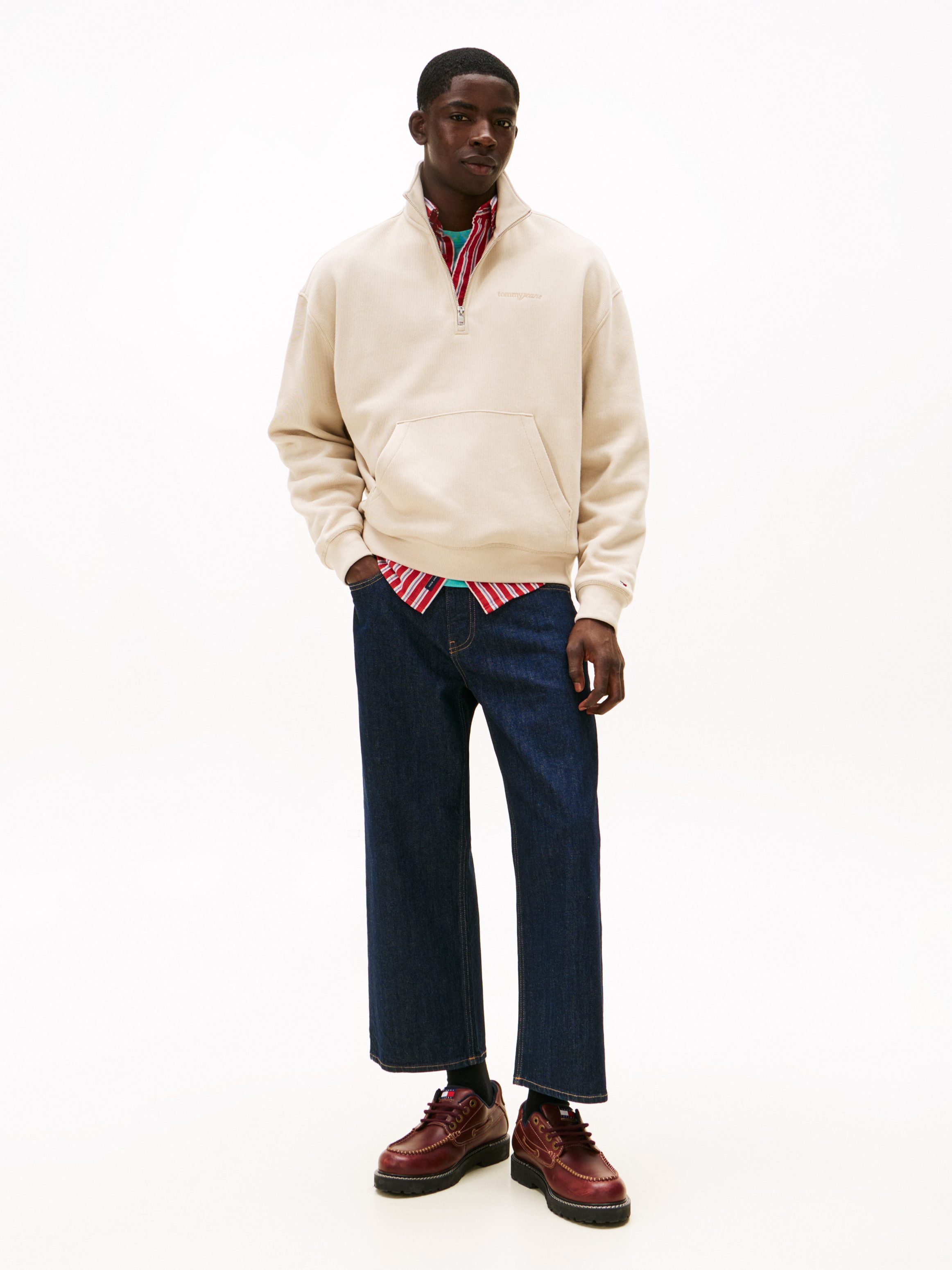 Tommy Jeans Sweatshirt TJM 90S SCRIPT RIB FLEECE Troyerkragen mit Reißverschluss, normale Passform