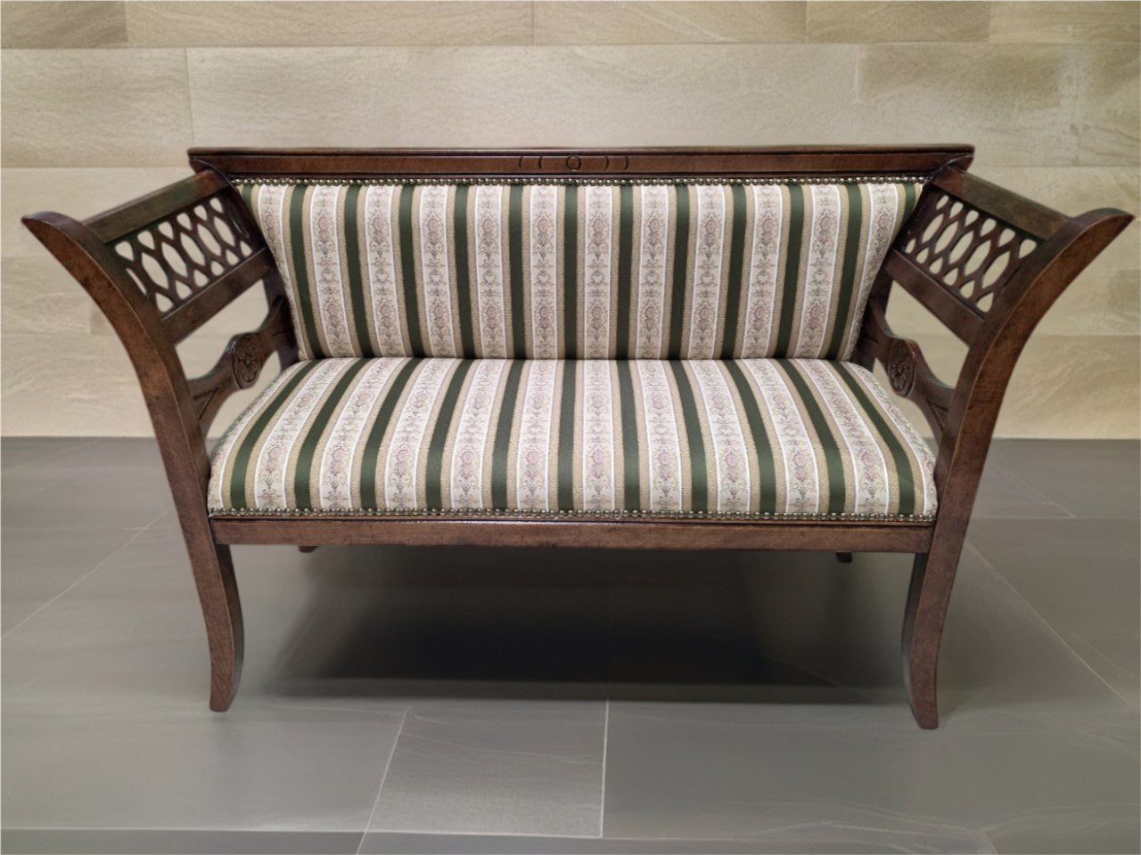 JVmoebel Sitzbank Polsterbank Wohnzimmer Beige Klassische Sitzmöbel Luxus Sofort (1-St), Made in Europa