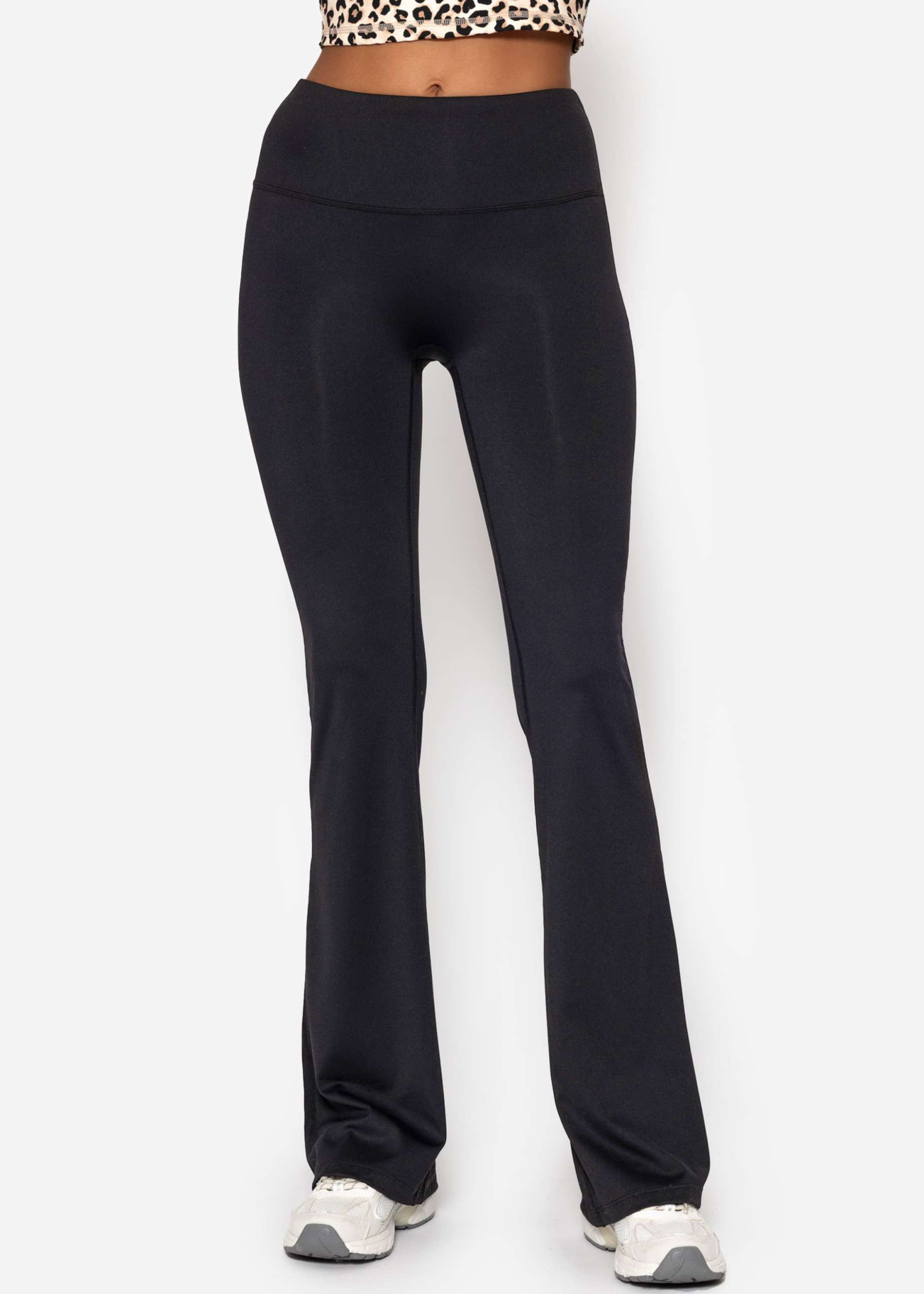 SASSYCLASSY Leggings High Waist Flare Leggings Damen mit Taillenbund Atmungsaktive Ausgestellte Sportleggings Flared Leo Print Schwarz