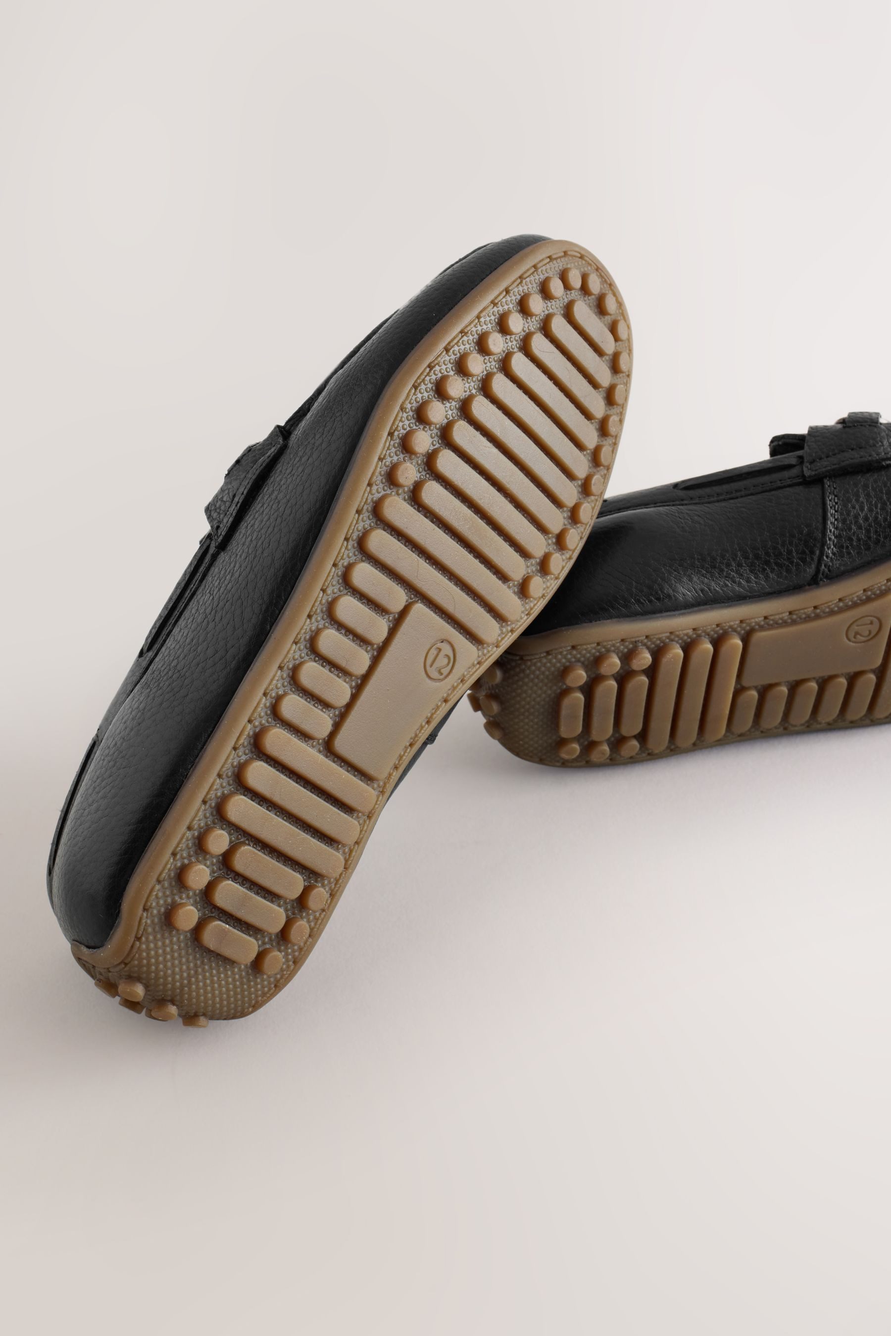 Next Veloursleder-Loafers Loafer (1-tlg)
