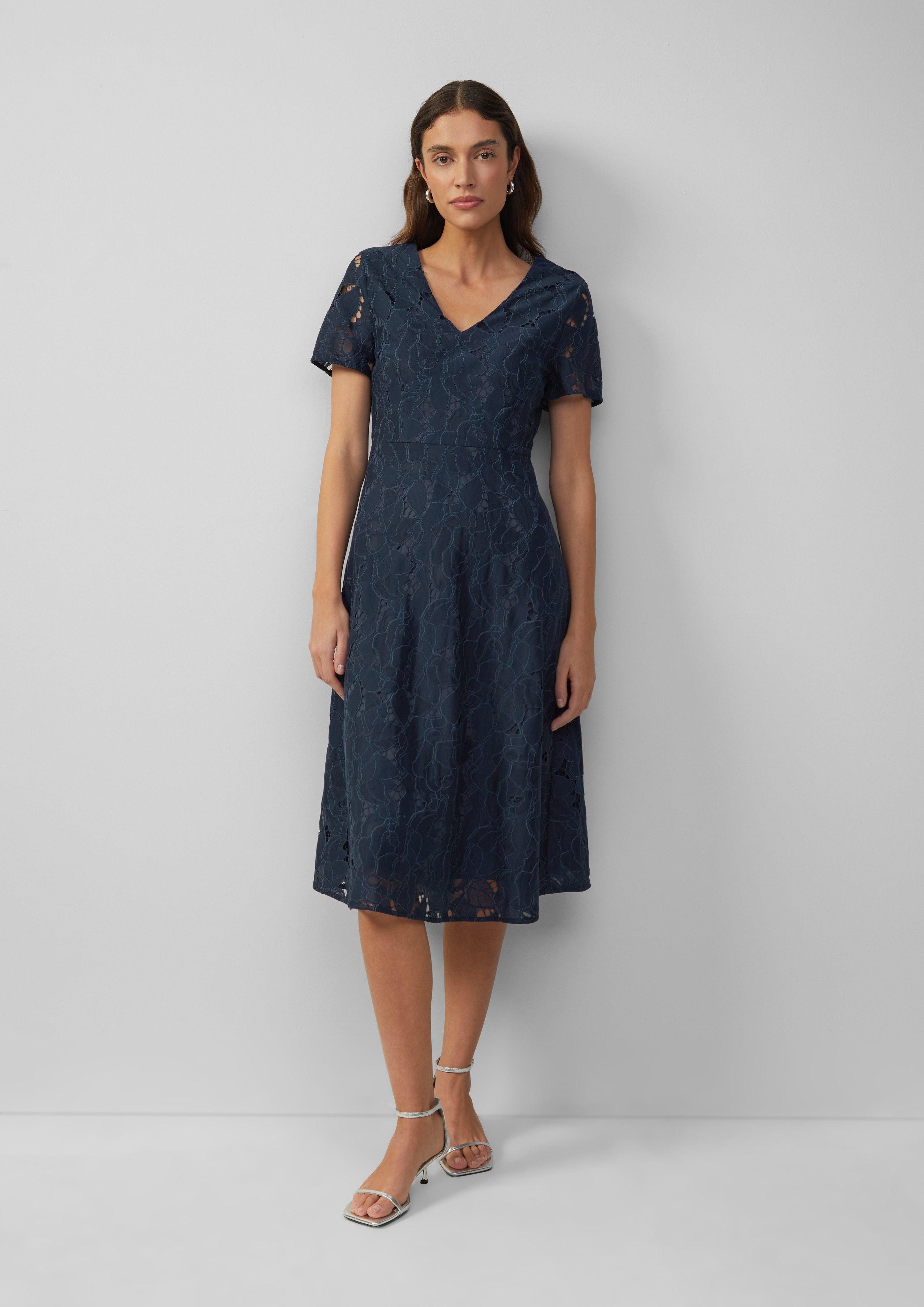 s.Oliver BLACK LABEL Maxikleid Ausgestelltes Kleid günstig online kaufen
