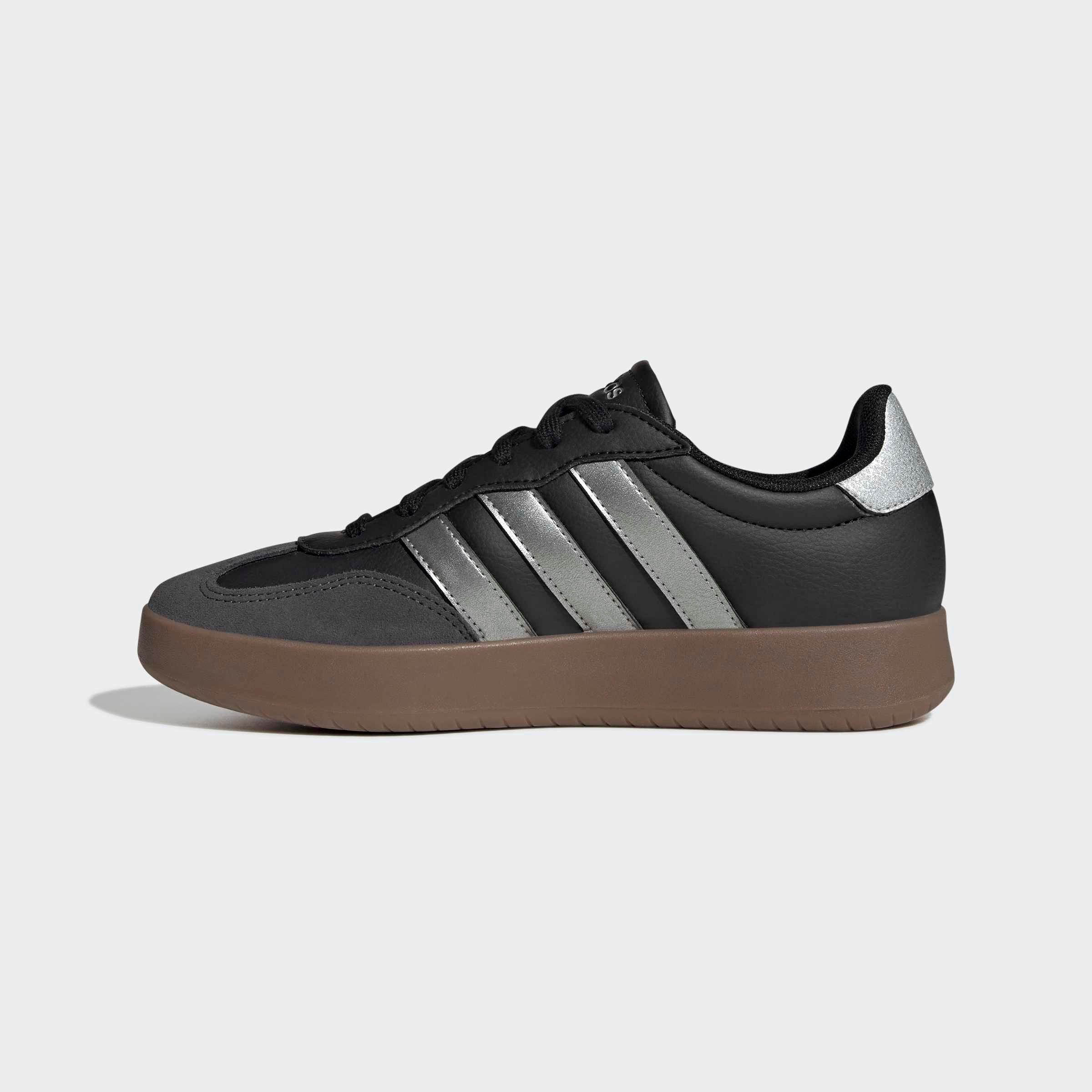 adidas Sportswear BARREDA Sneaker inspiriert vom Design des adidas handball spezial