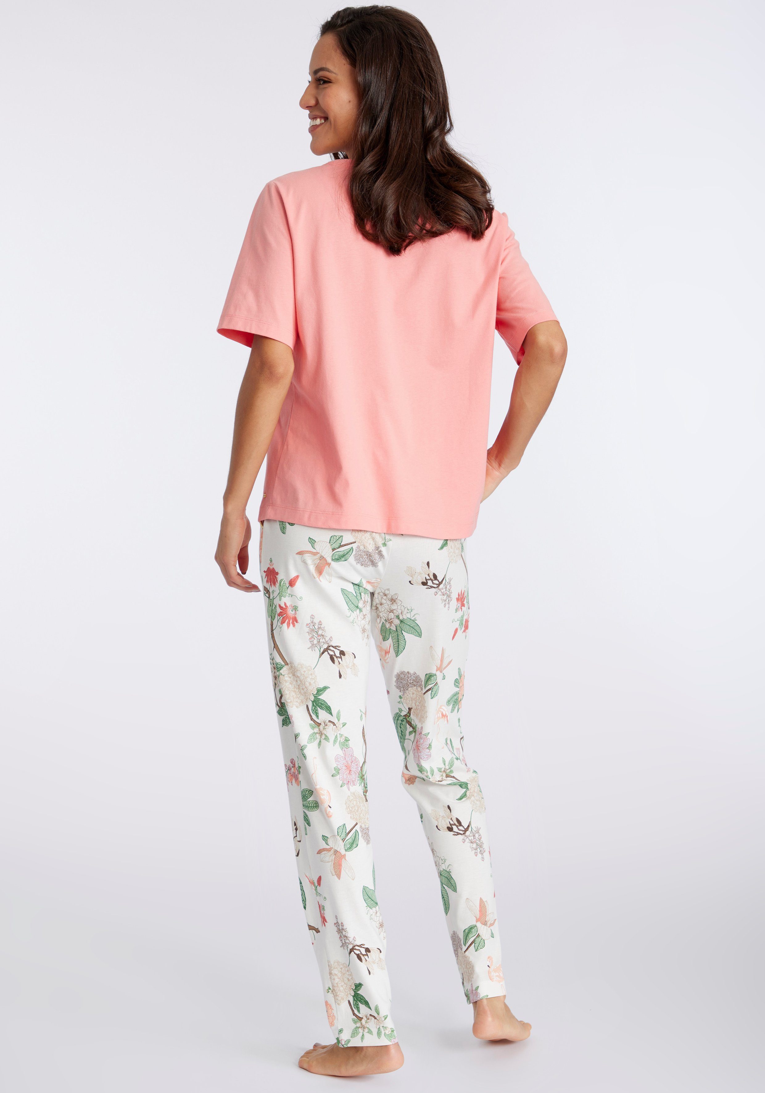 LASCANA Pyjama (2 tlg) mit elegantem Blumenmuster