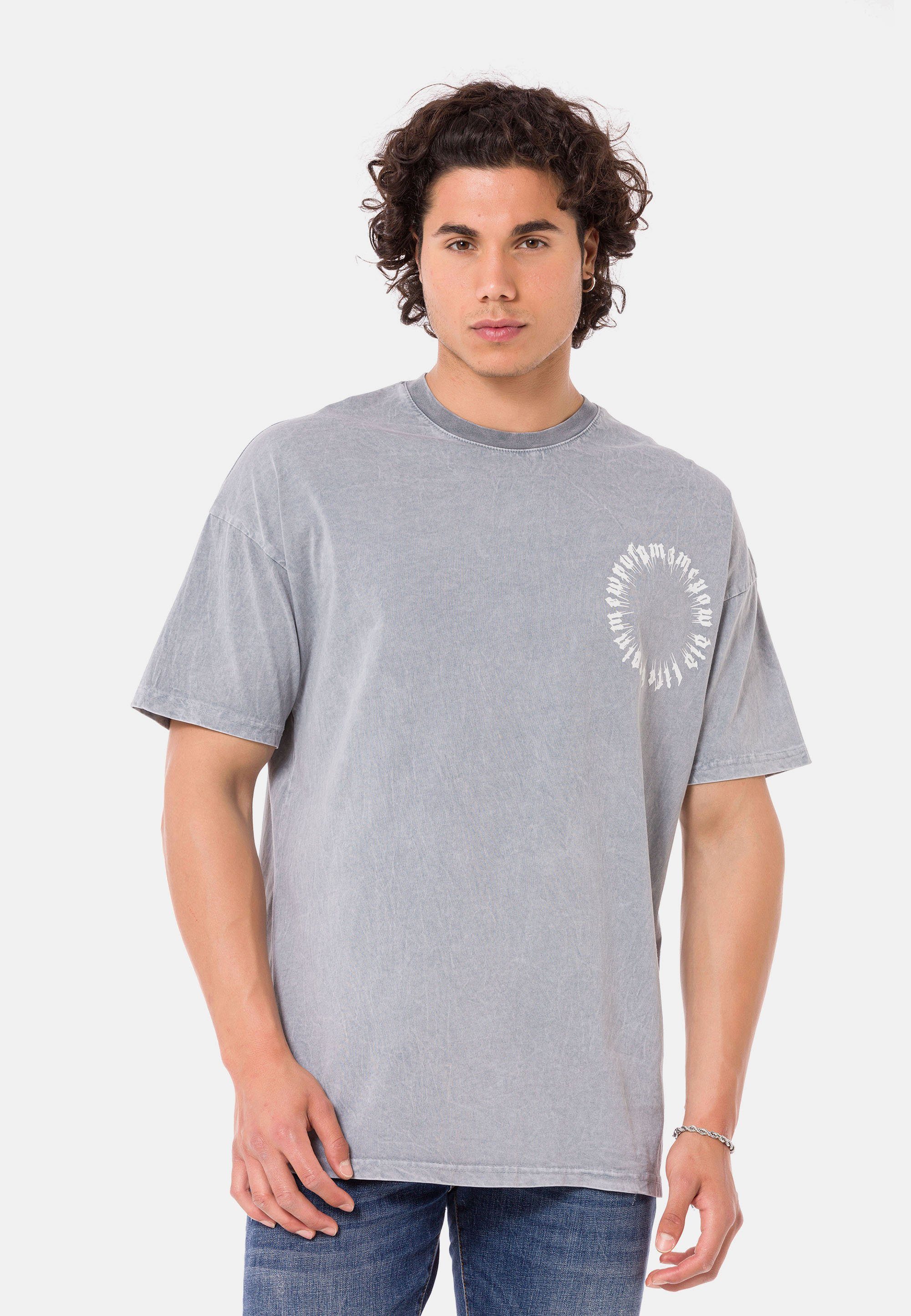RedBridge T-Shirt Runcorn mit großflächigem Print auf dem Rücken grau
