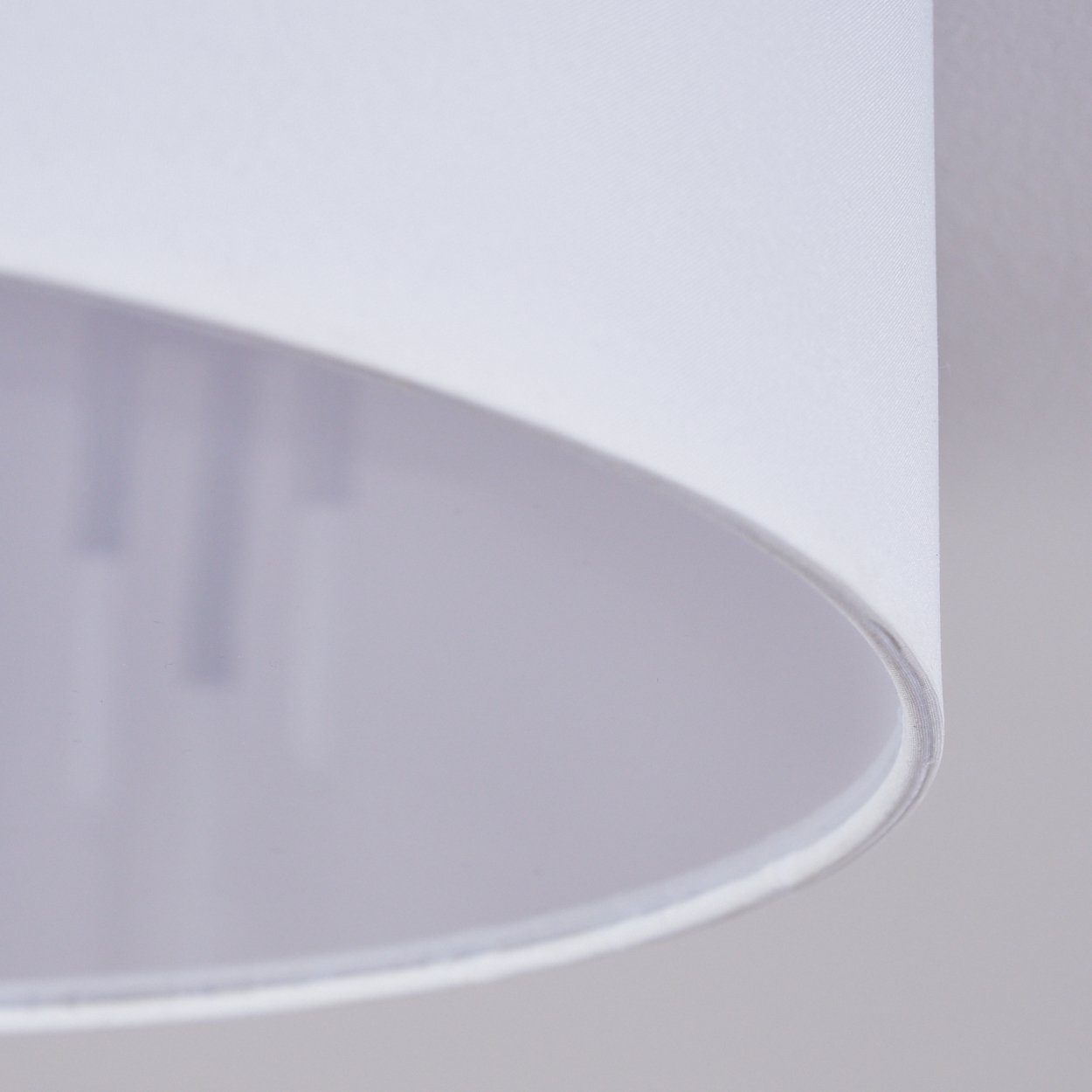 Lampe Deckenlampe Kelvin, moderne »Porticello« hofstein 12 750 mit Weiß, Lumen Deckenleuchte Stoffschirm, 3000 Watt, aus in Metall/Stoff