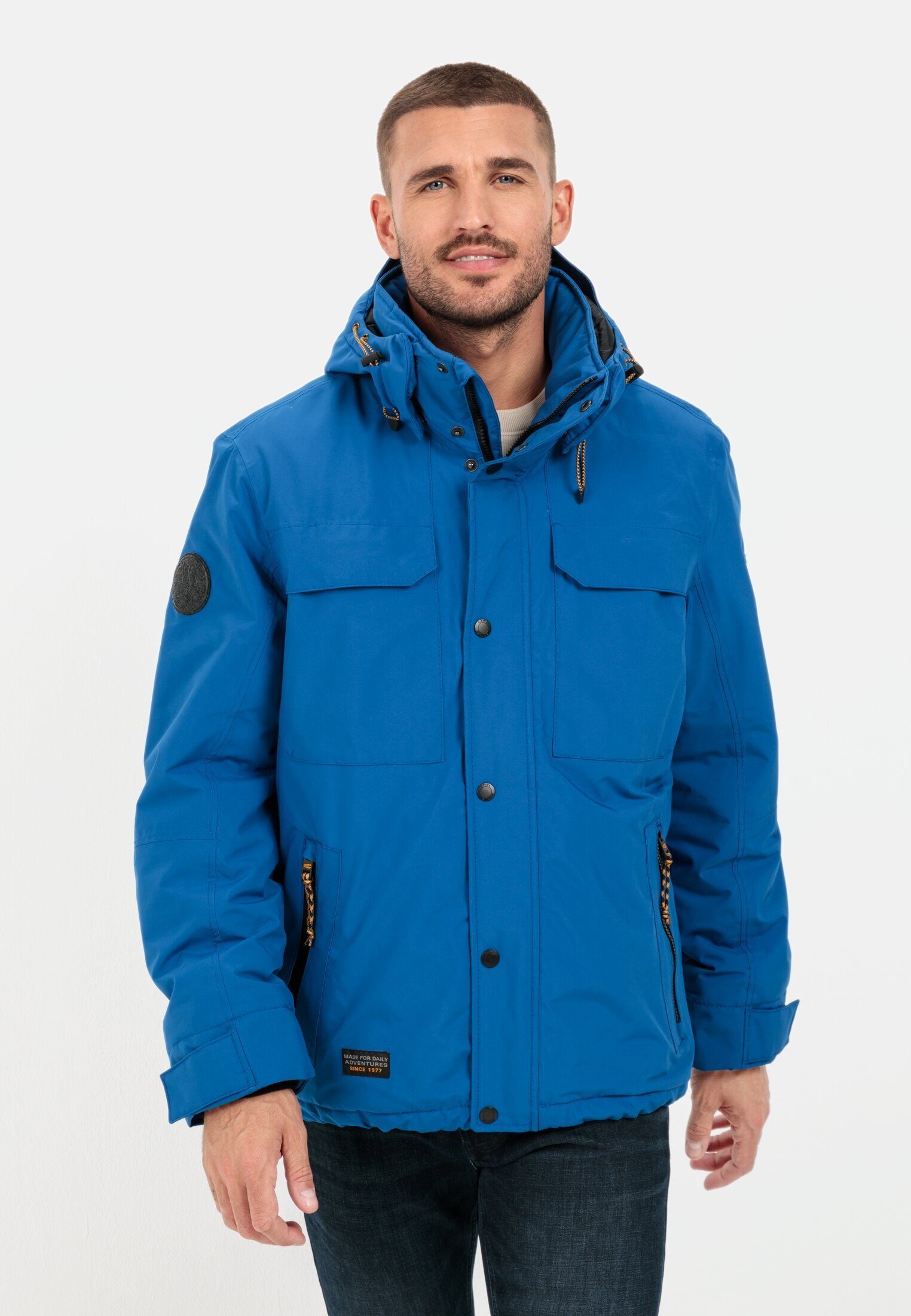 Funktionsjacke mit abnehmbarer Kapuze