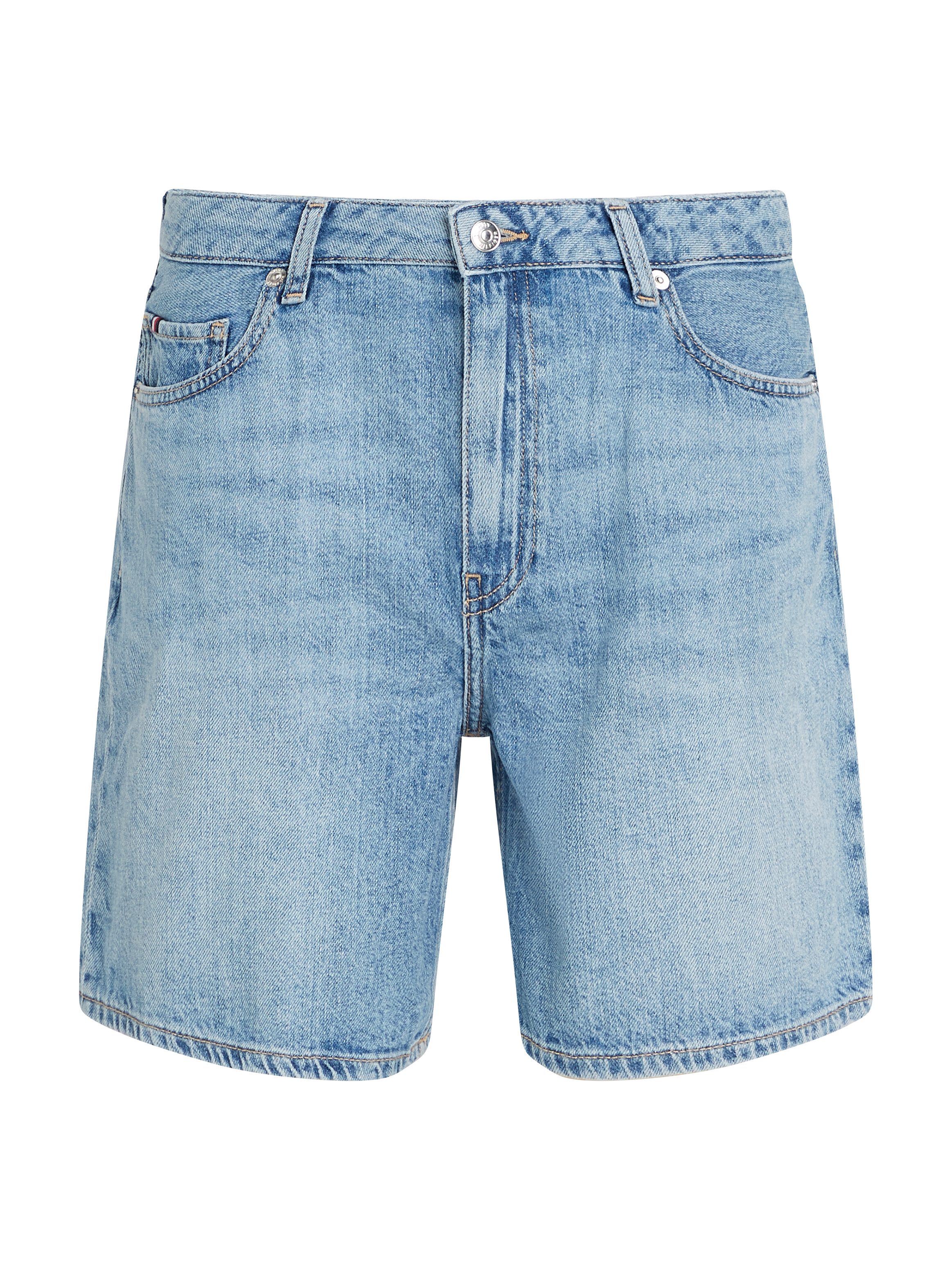 Tommy Hilfiger Shorts DNM STRAIGHT SHORT RW SIA mit leichter Waschung, Logo-Bage