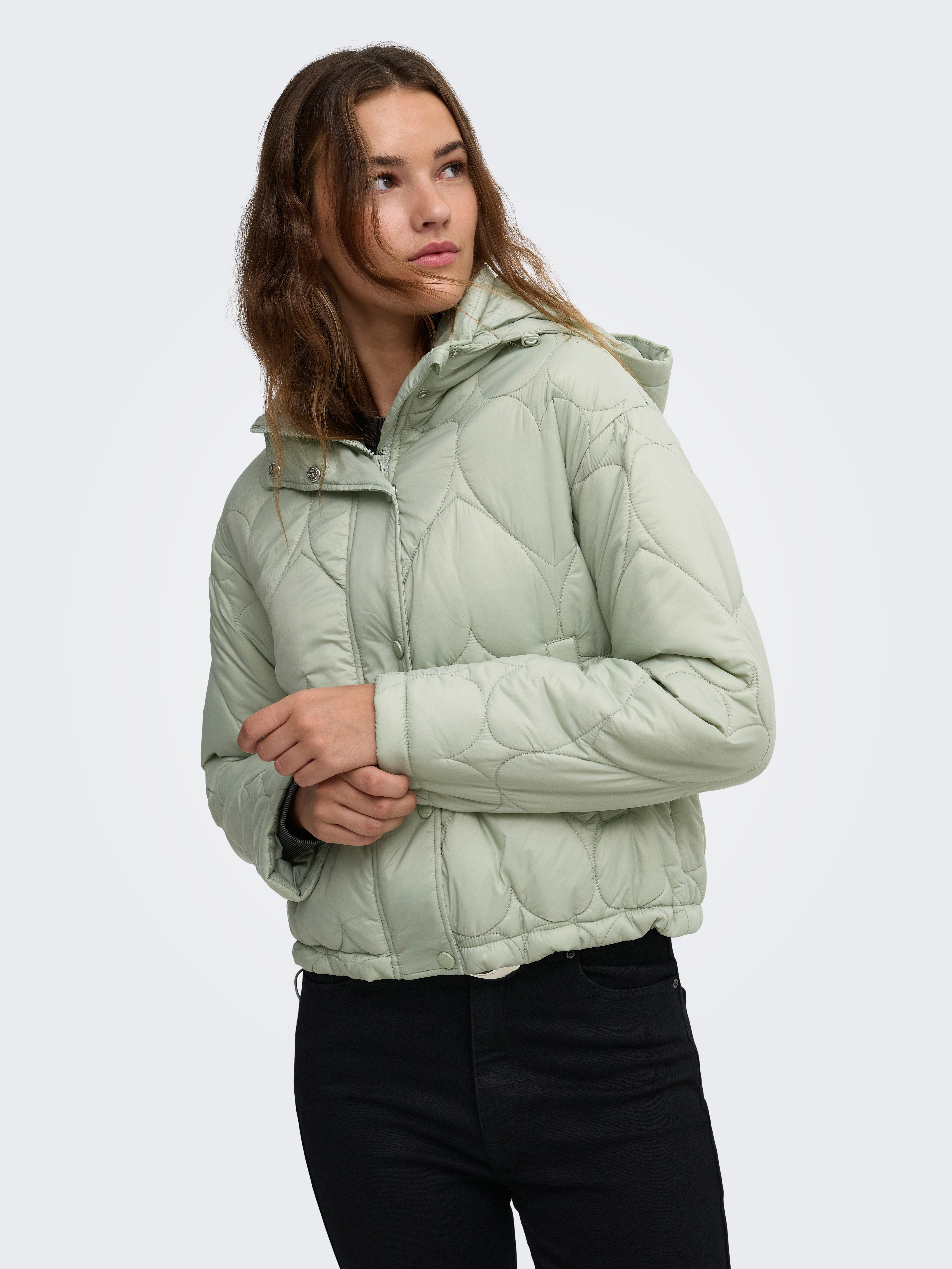 ONLY Steppjacke ONLTAHIA LW HEART HOOD JACKET CC OTW Kunstfaser