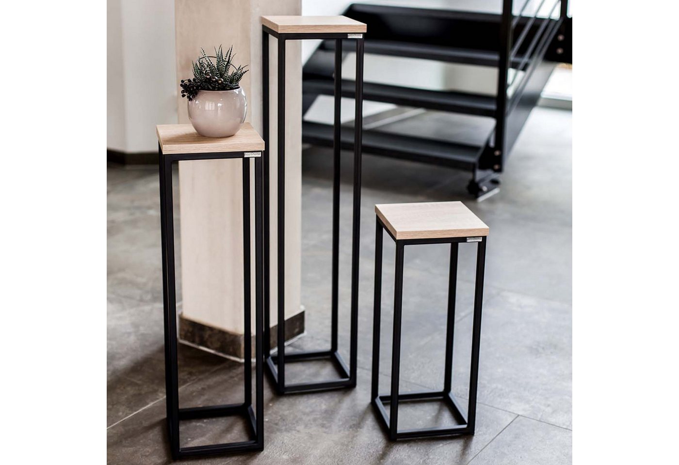 Thumbnail - holz4home® Blumenständer Dekoständer MDF Sonoma Eiche mit Metallgestell