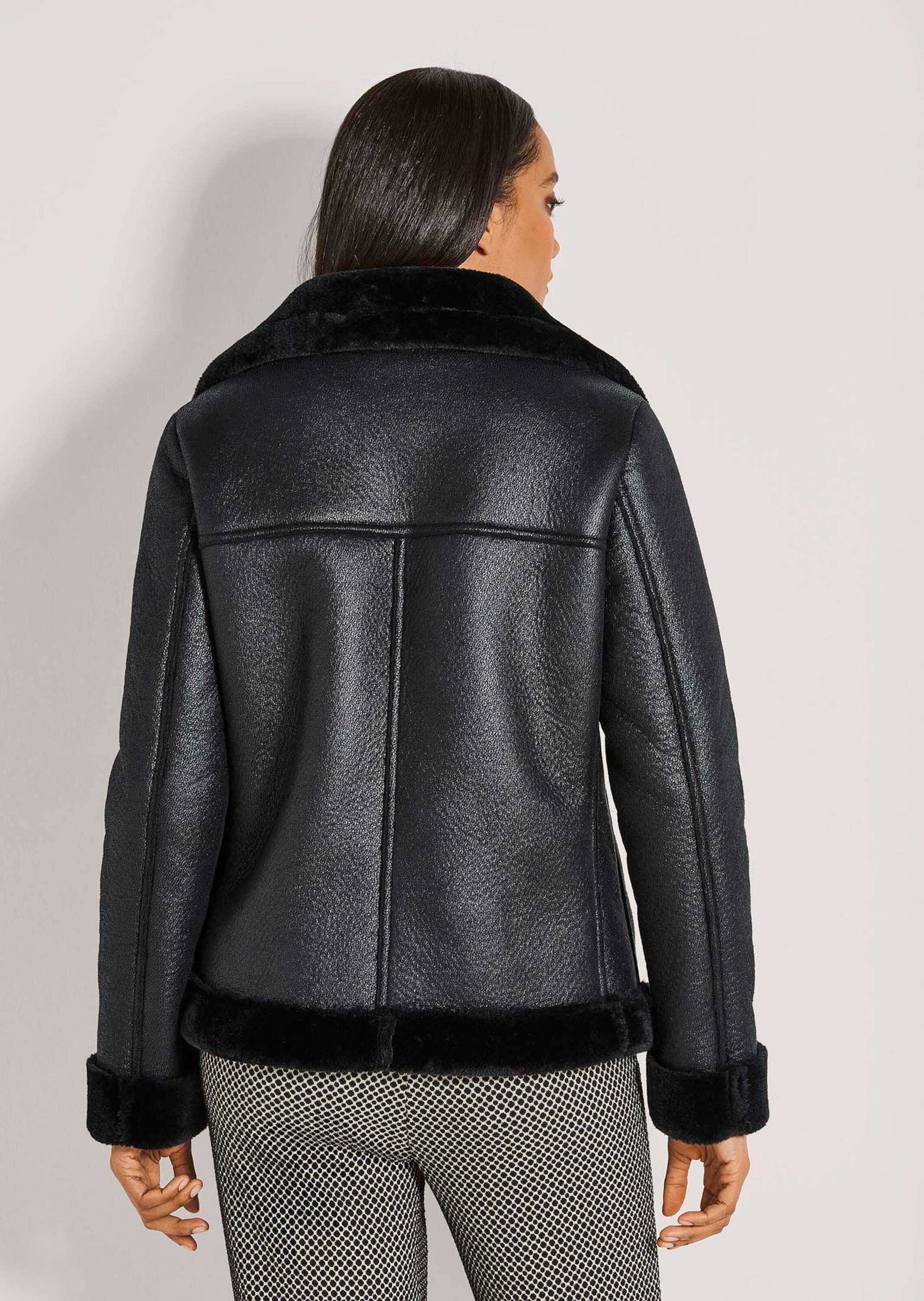 MADELEINE Outdoorjacke Edle Bikerjacke mit Reverskragen Asymmetrischer Reißverschluss, weiches Innenfutter, lange Ärmel